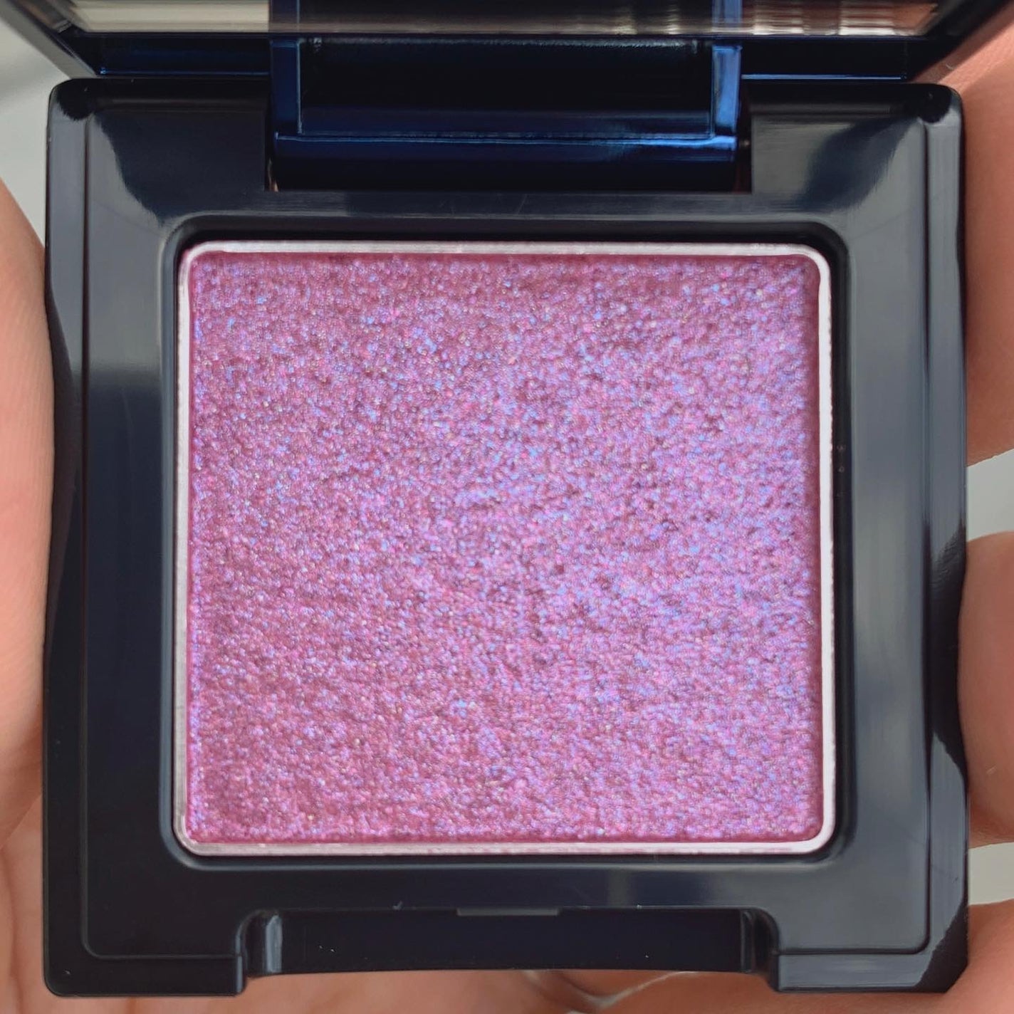 ラズル アイカラー/エレガンス ラズル /単色アイシャドウを使ったクチコミ(2枚目)