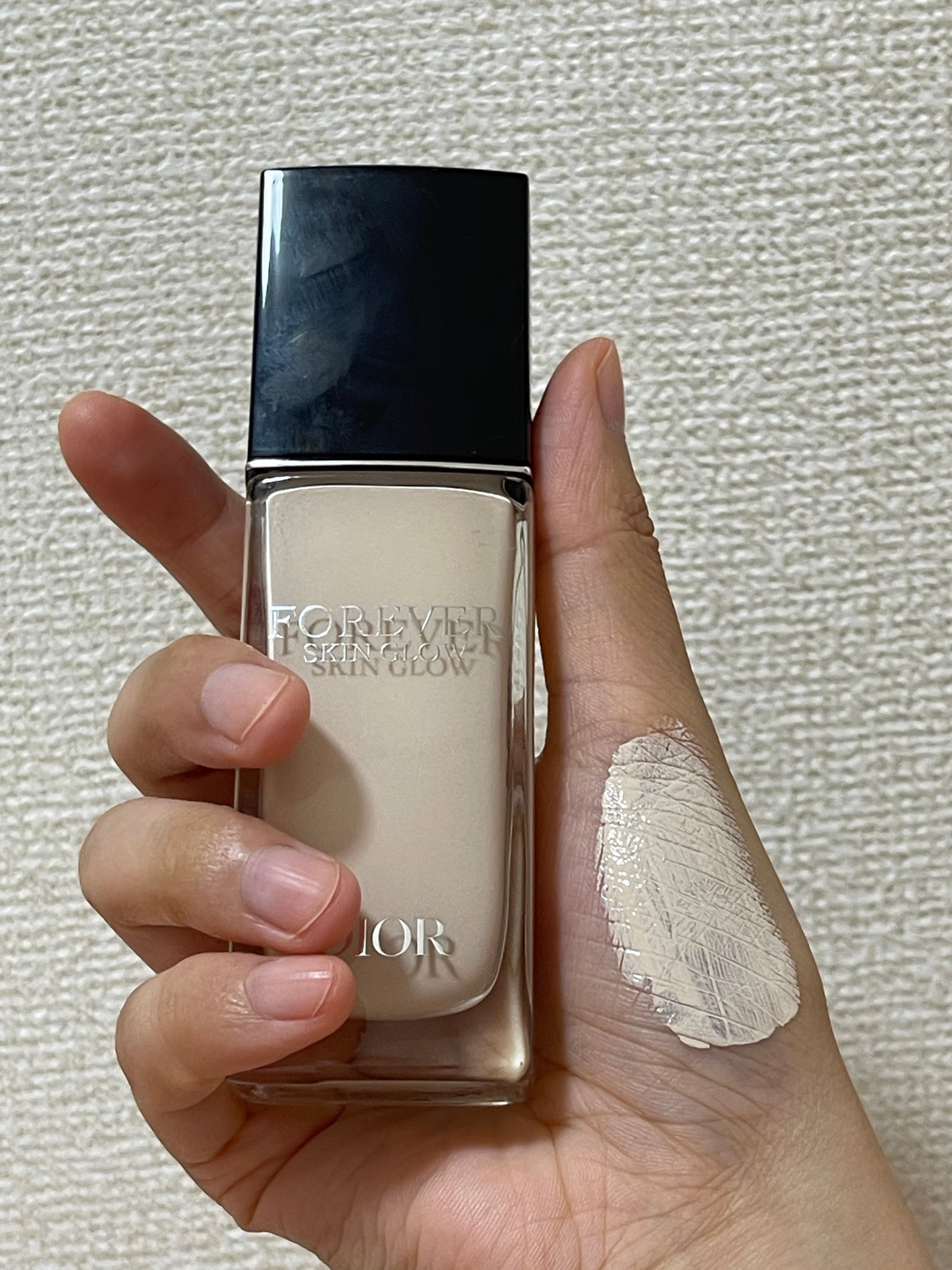ディオールスキン フォーエヴァー フルイド グロウ/Dior/リキッドファンデーションを使ったクチコミ(1枚目)