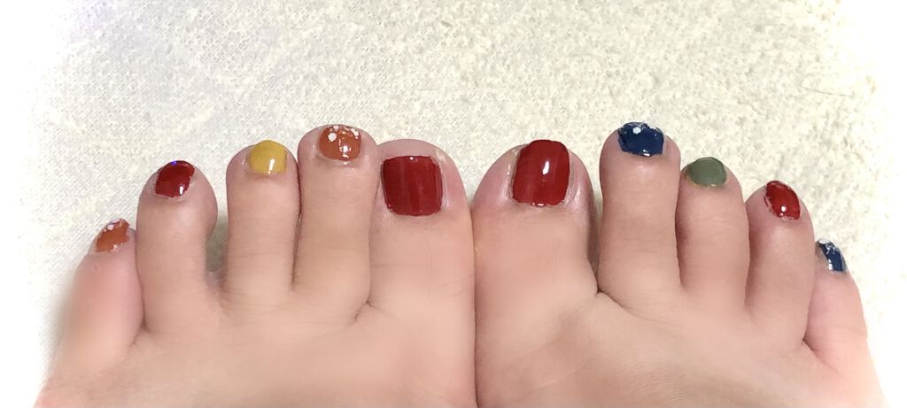 カラフルネイルズ/キャンメイク/マニキュアを使ったクチコミ(4枚目)