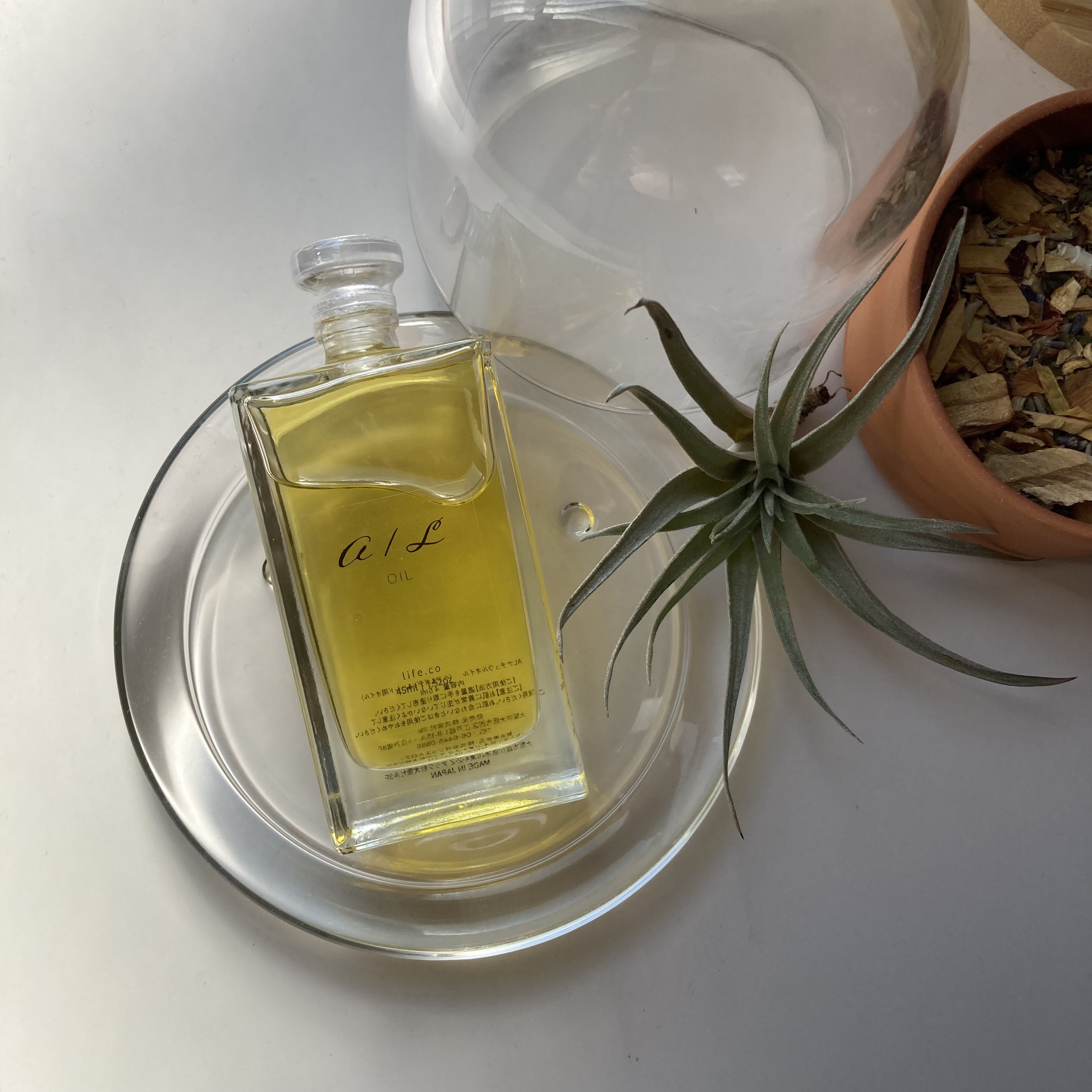 ナチュラルオイル〈ヘア&ボディ&ハンド用オイル〉/ainaLyra /ボディオイルを使ったクチコミ（1枚目）