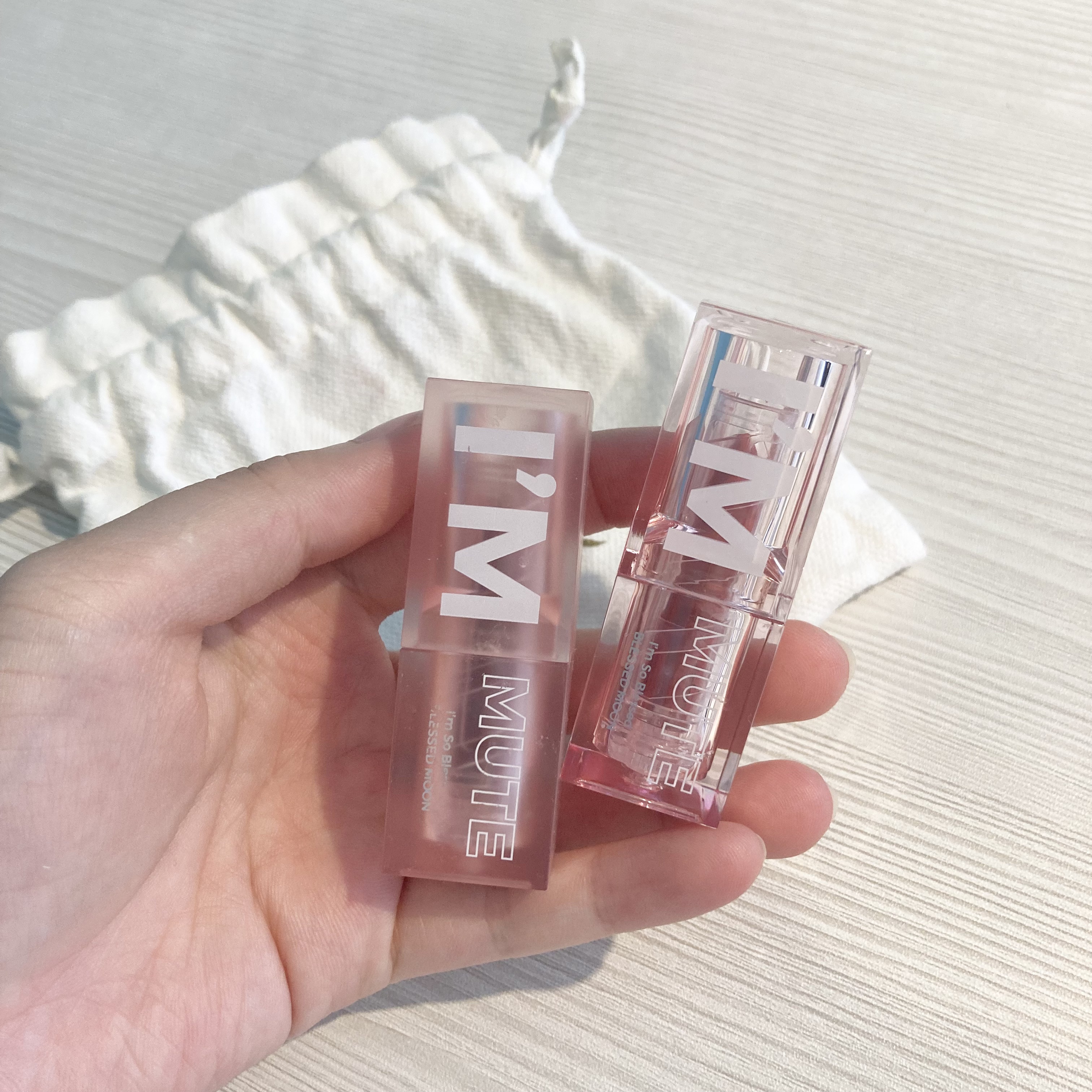 アイムミュートリップスティック 02 イン/BLESSED MOON/口紅を使ったクチコミ（3枚目）