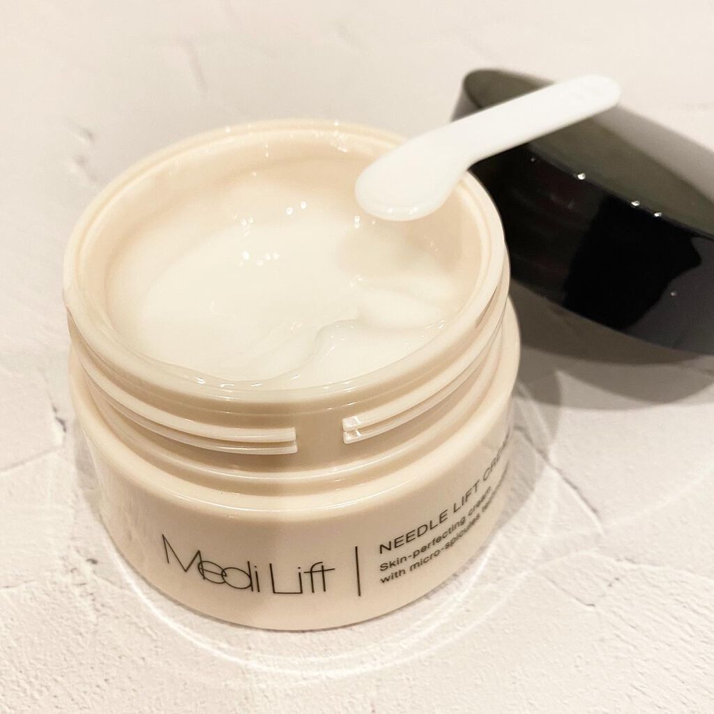 メディリフト ニードルリフトクリーム/YA-MAN TOKYO JAPAN/フェイスクリームを使ったクチコミ（2枚目）