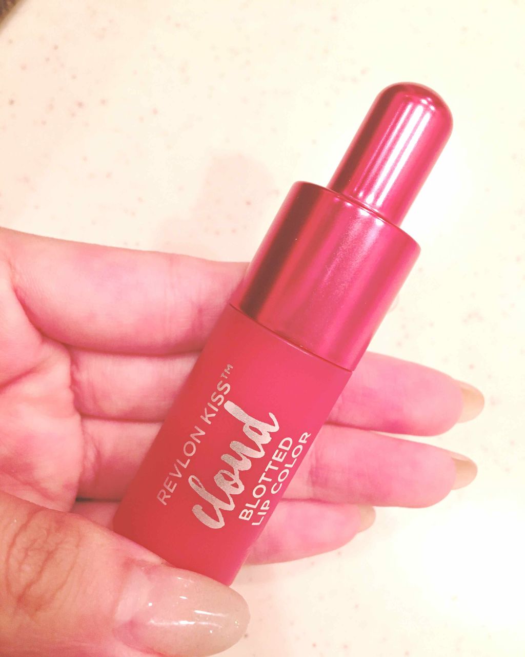 キス クラウド ブロッテッド リップ カラー/REVLON/口紅を使ったクチコミ(1枚目)