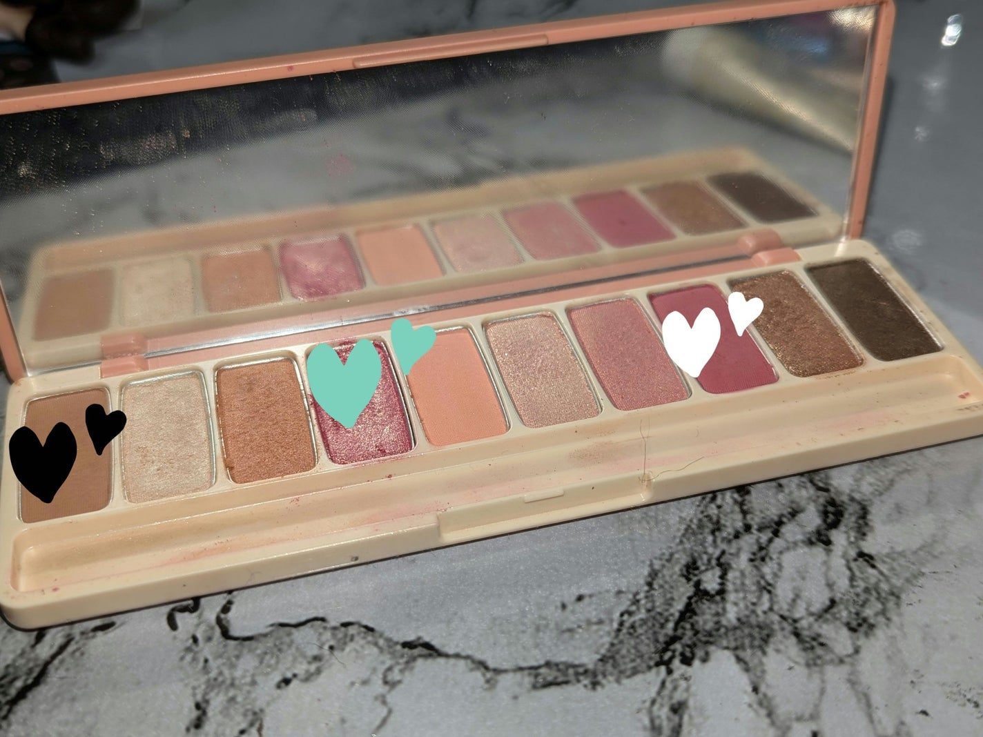 ラスティングマルチアイベース WP/キャンメイク/アイシャドウベースを使ったクチコミ(3枚目)