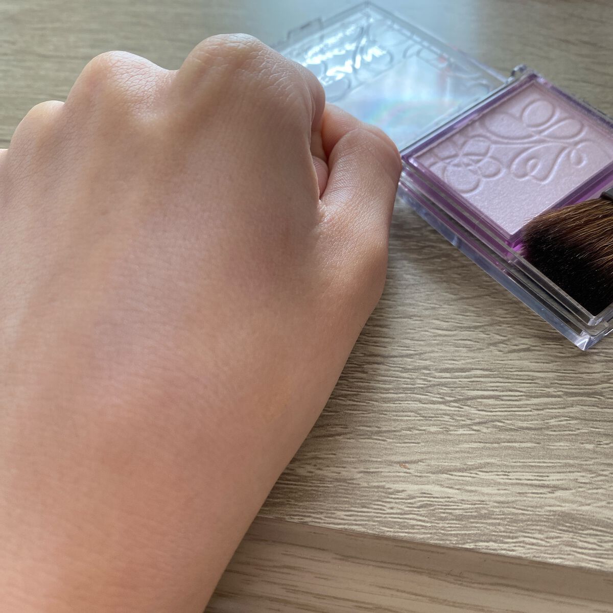 パールグロウニュアンサー/CEZANNE/パウダーハイライトを使ったクチコミ（1枚目）