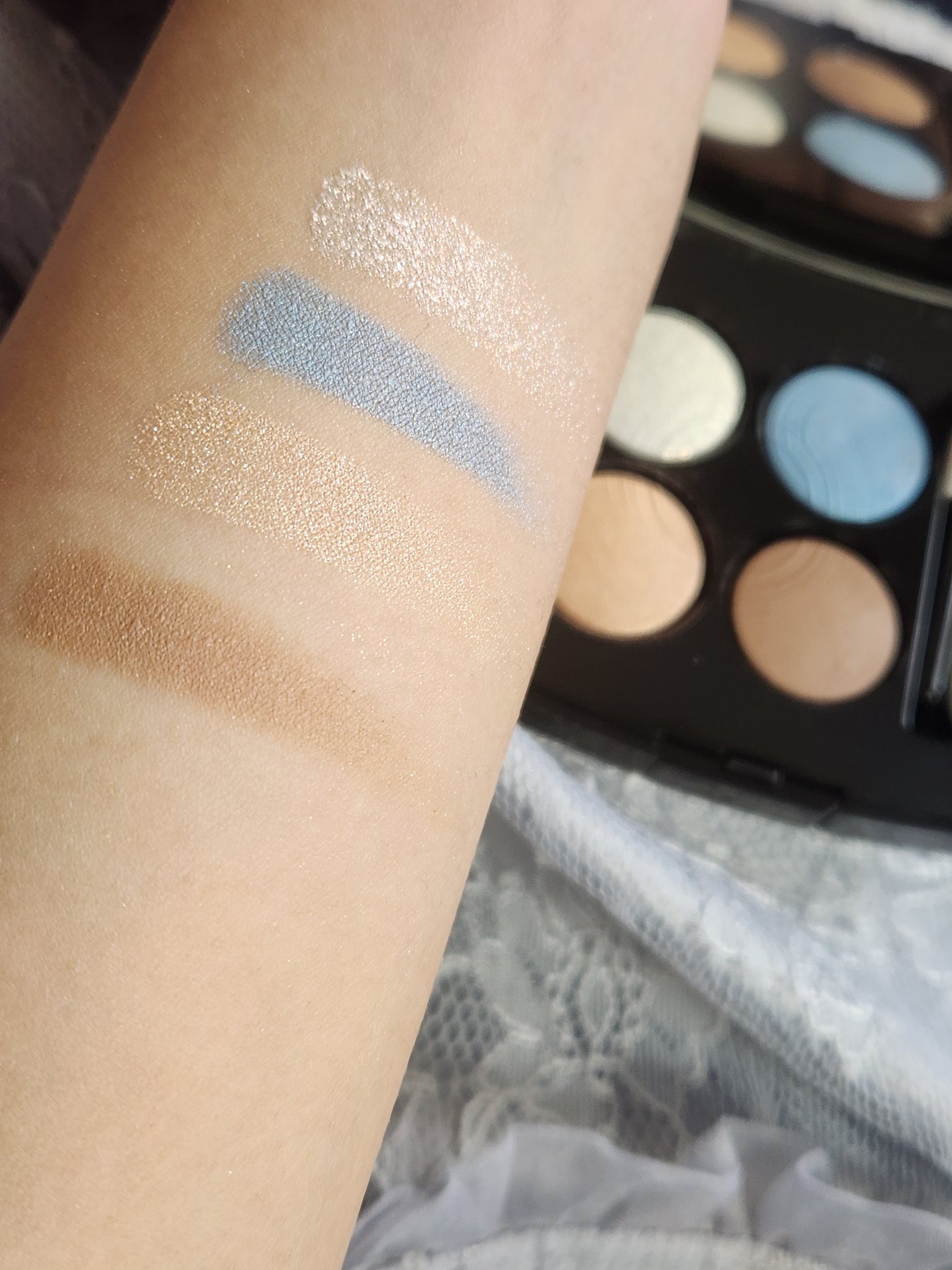 レ キャトル オンブル/CHANEL/アイシャドウパレットを使ったクチコミ（3枚目）