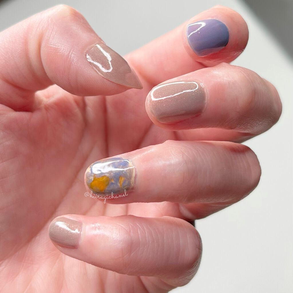 グロウアップネイルカラー [G004]ニューヌード/hince/マニキュアを使ったクチコミ（1枚目）