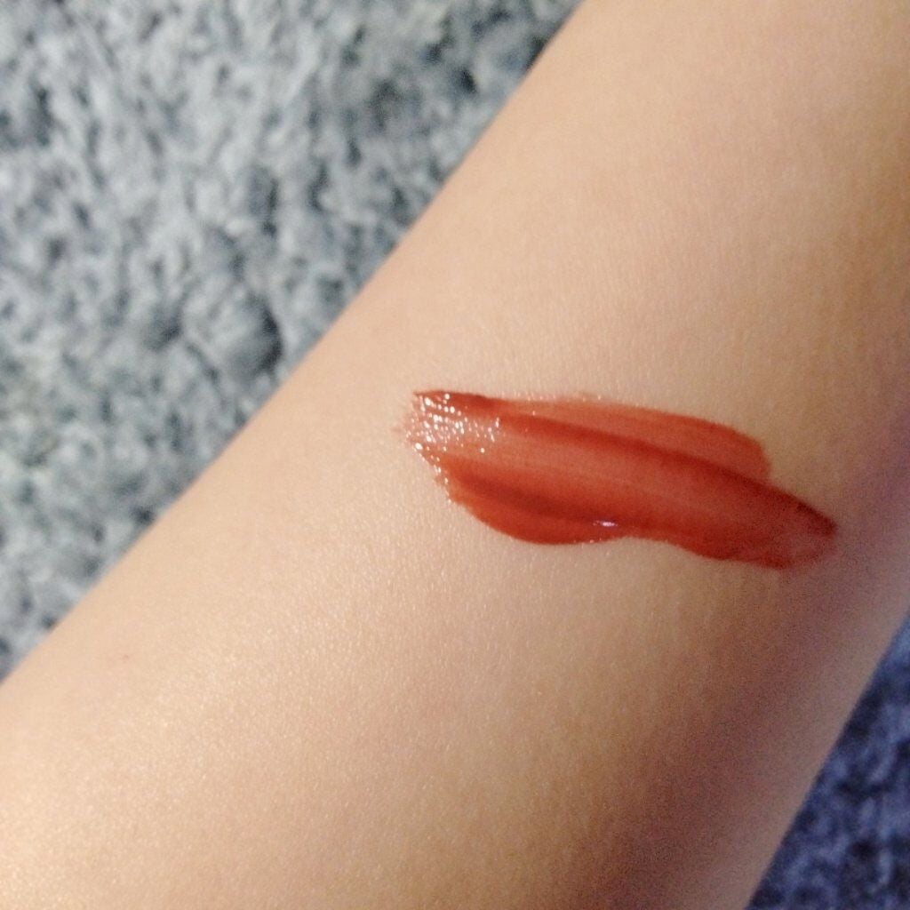 ジューシーラスティングティント/rom&nd/リップティントを使ったクチコミ(2枚目)