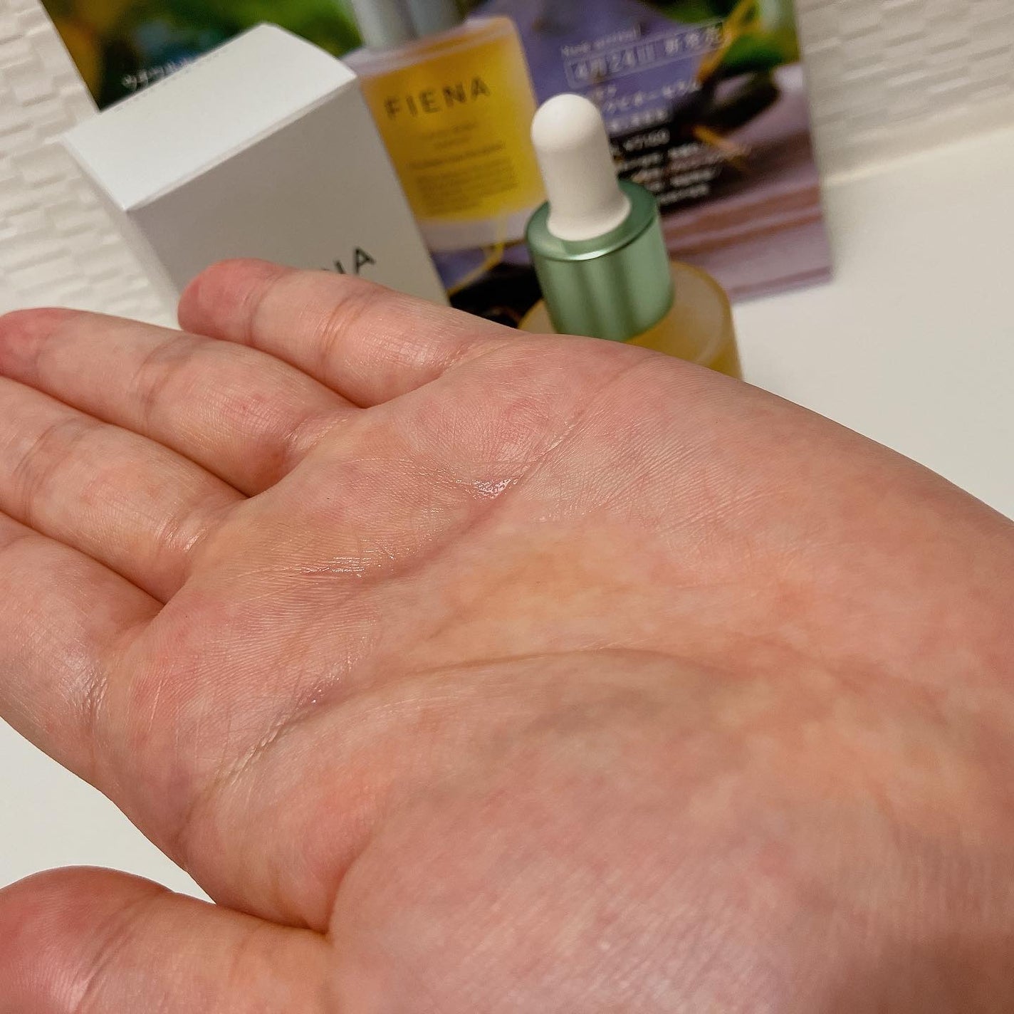 カークビボーセラム/FIENA/美容液を使ったクチコミ(3枚目)