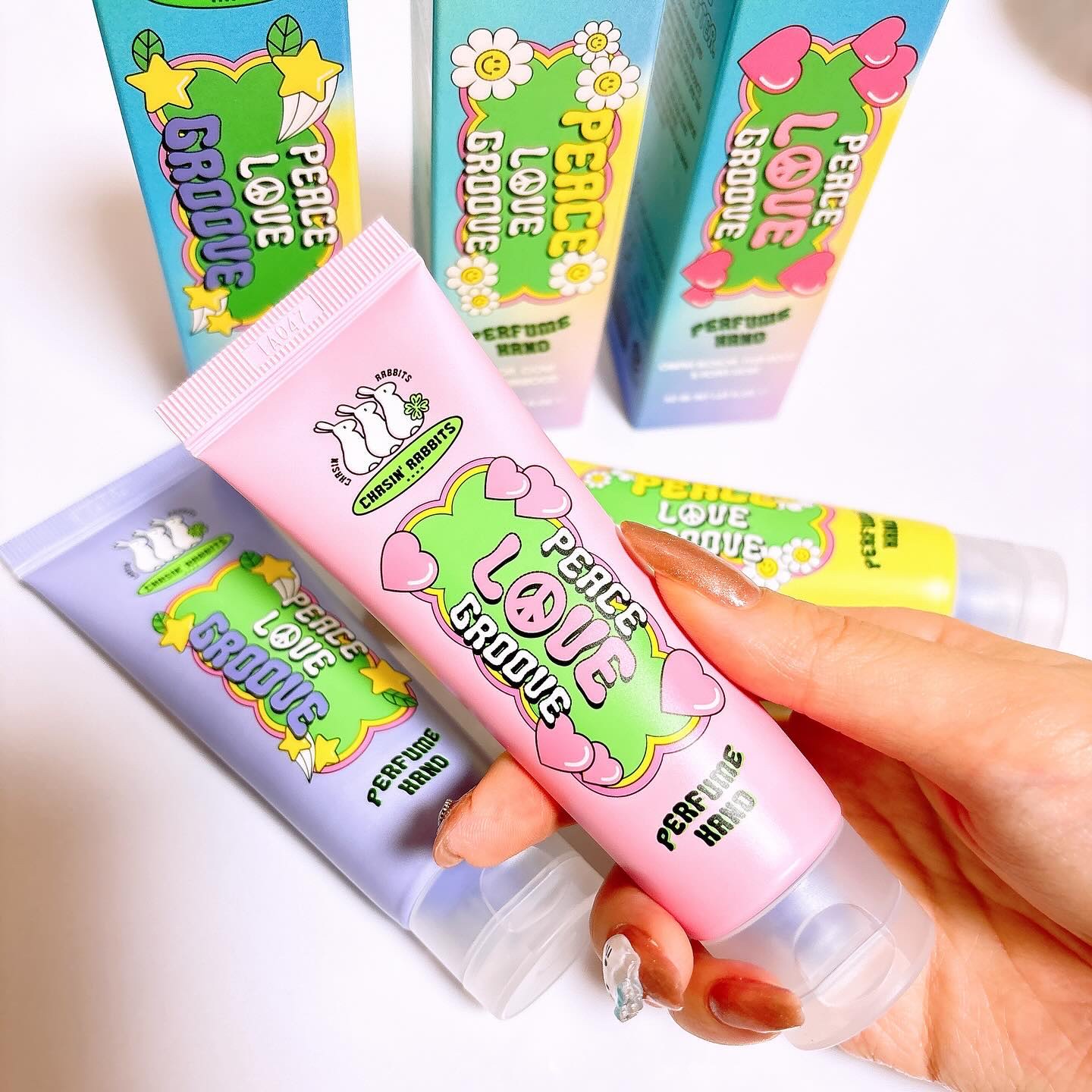 チェイシンラビッツパヒュームハンドラブ/CHASIN'RABBITS/ハンドクリームを使ったクチコミ（3枚目）