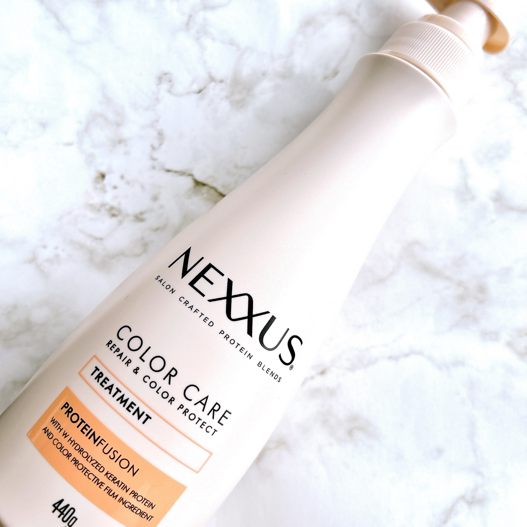 ネクサス リペアアンドカラープロテクト 洗い流さないトリートメントオイル/NEXXUS(ネクサス)/ヘアオイルを使ったクチコミ（2枚目）