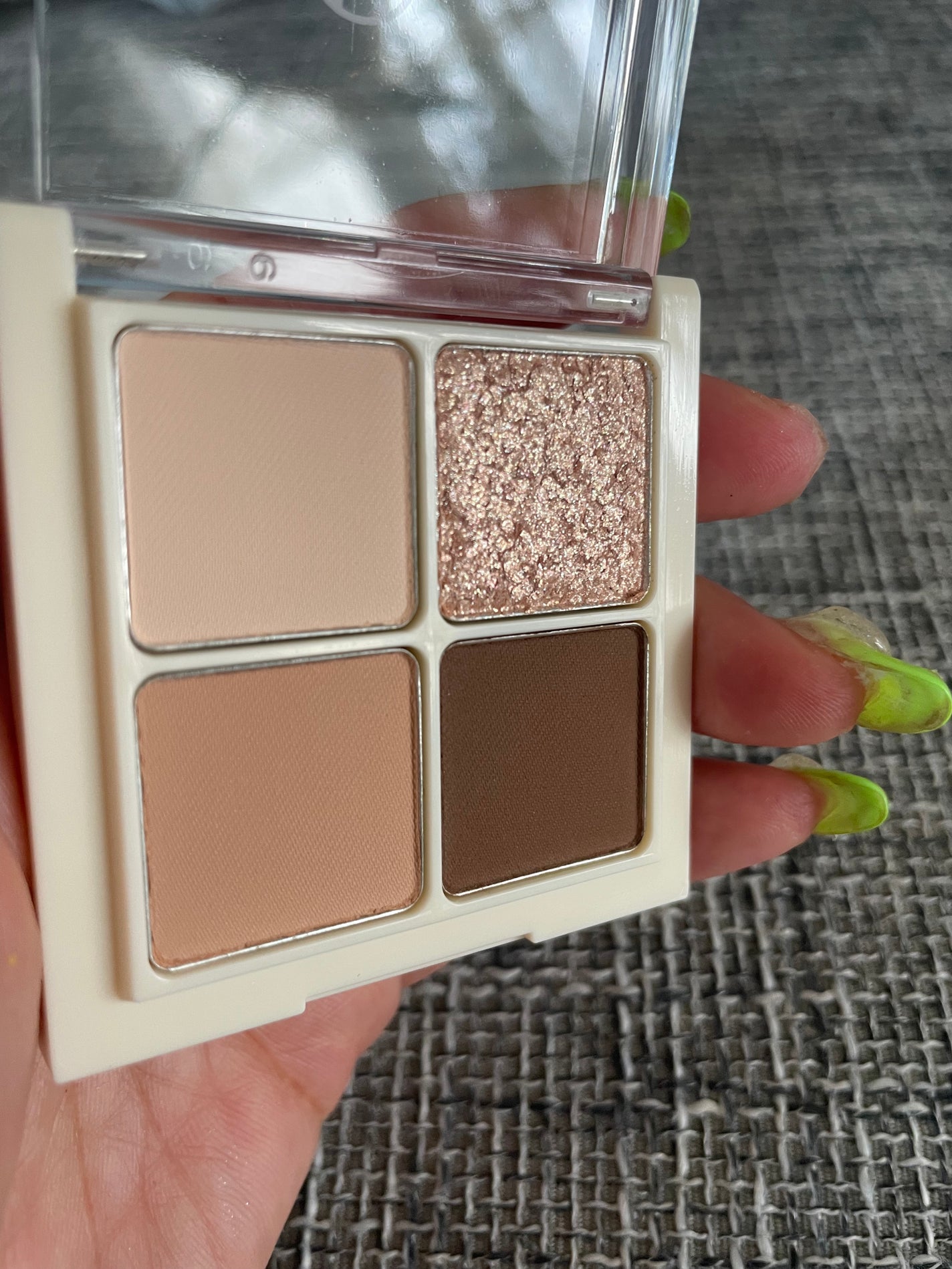 ソウルモーメントパーフェクトアイパレット/HASH/アイシャドウパレットを使ったクチコミ(2枚目)