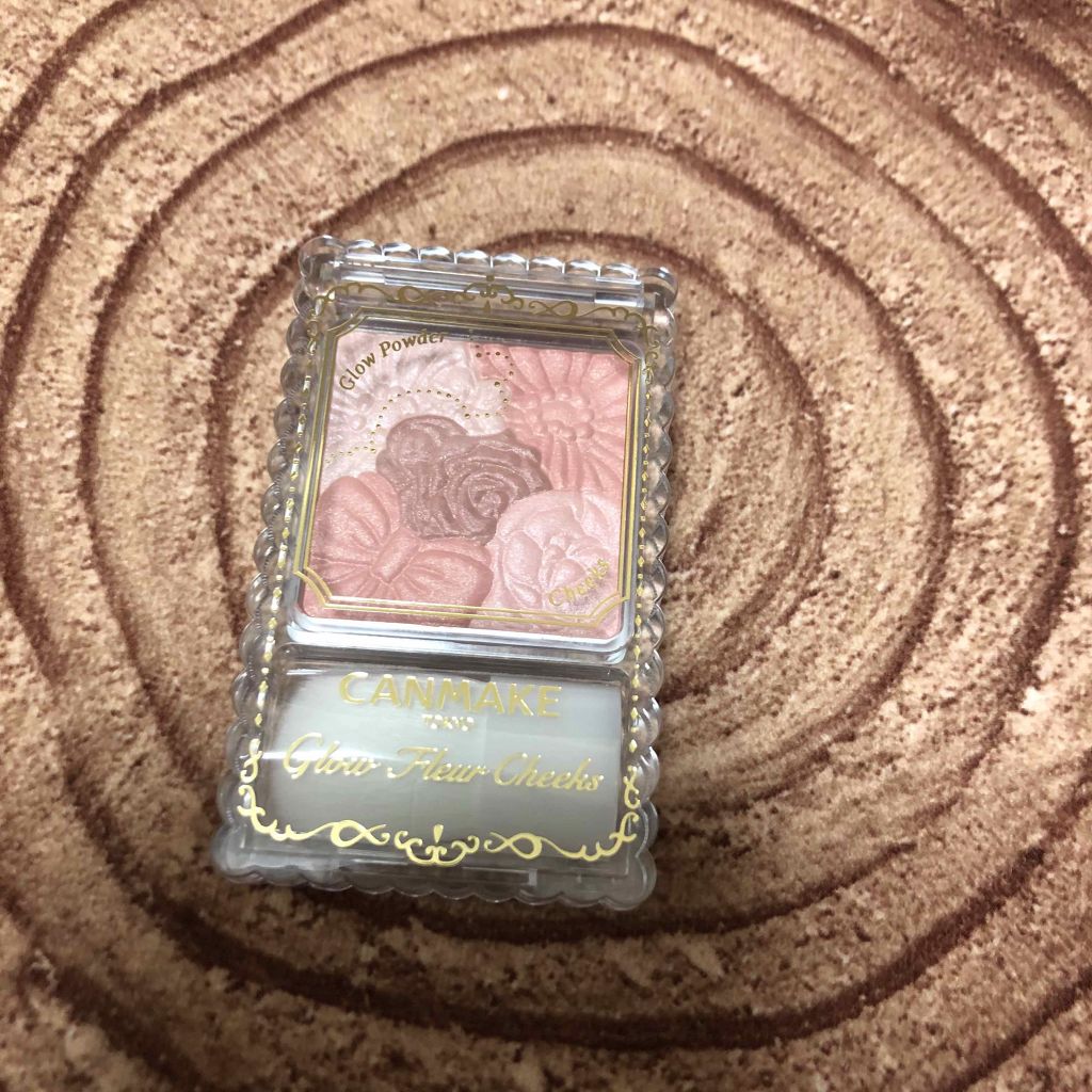 グロウフルールチークス/キャンメイク/パウダーチークを使ったクチコミ(1枚目)