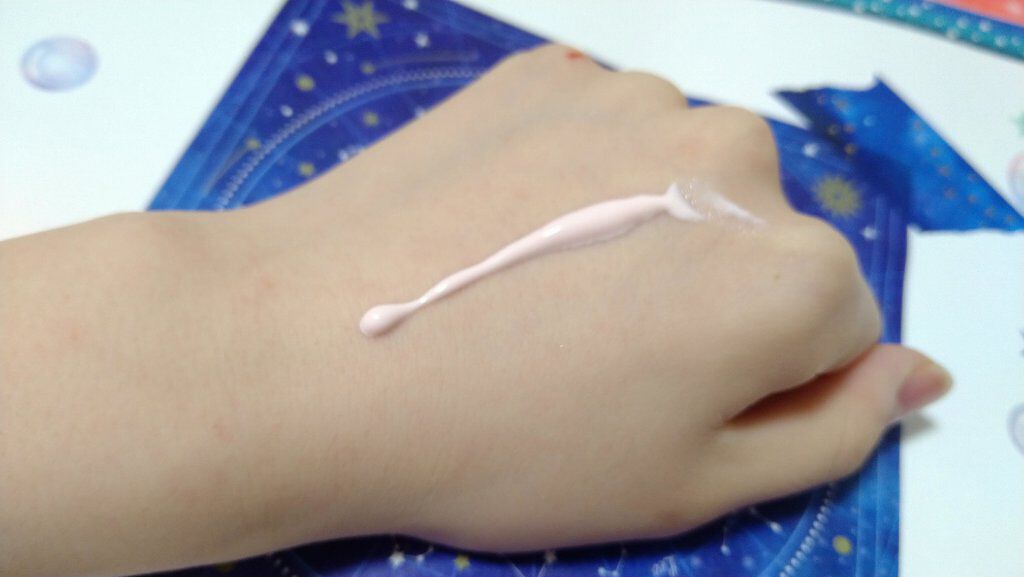 トーンアップUV エッセンス/サンカット®/日焼け止めローションを使ったクチコミ（3枚目）