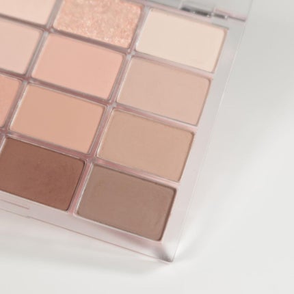 ソフトブラーリングアイパレット/wakemake/アイシャドウパレットを使ったクチコミ(2枚目)