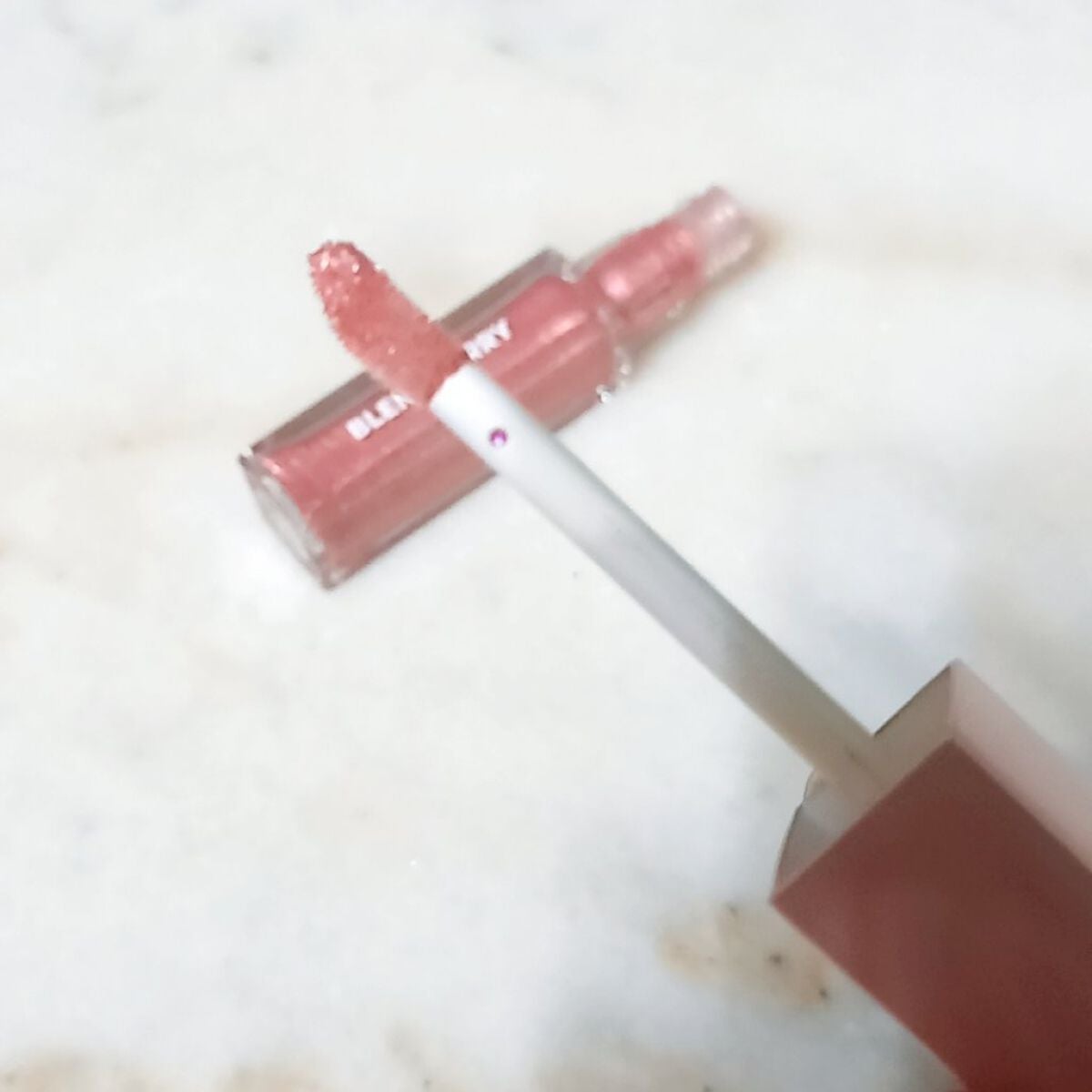 プリズムシャイングリッター/BLEND BERRY/グリッターを使ったクチコミ(3枚目)