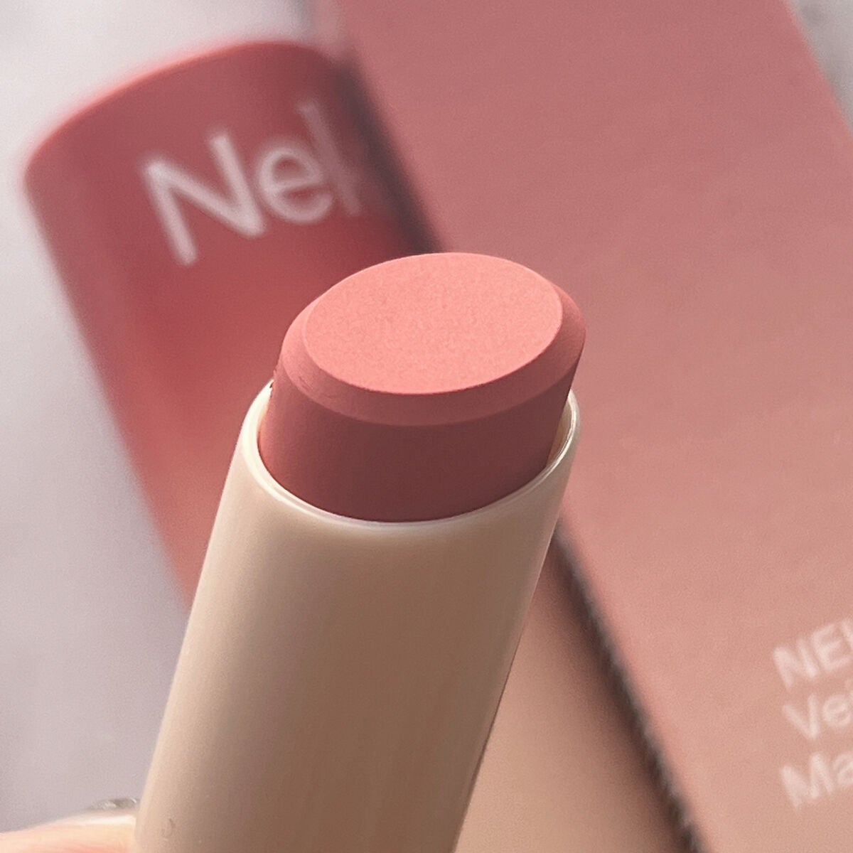 ベールレイヤーマットリップ/Neker /口紅を使ったクチコミ(4枚目)