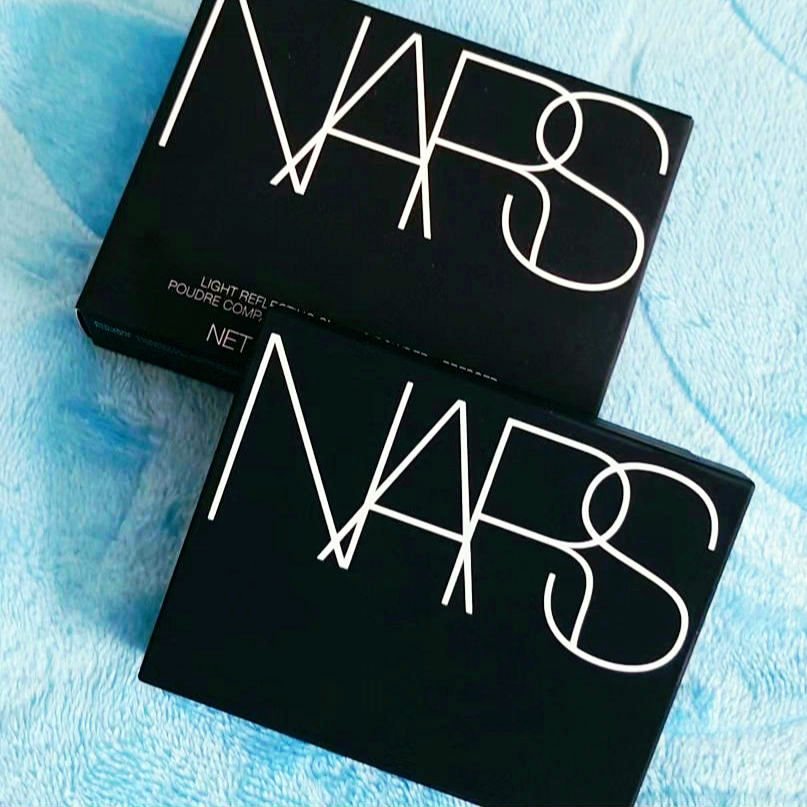 ライトリフレクティングセッティングパウダー　プレスト　N 5894/NARS/プレストパウダーを使ったクチコミ（1枚目）