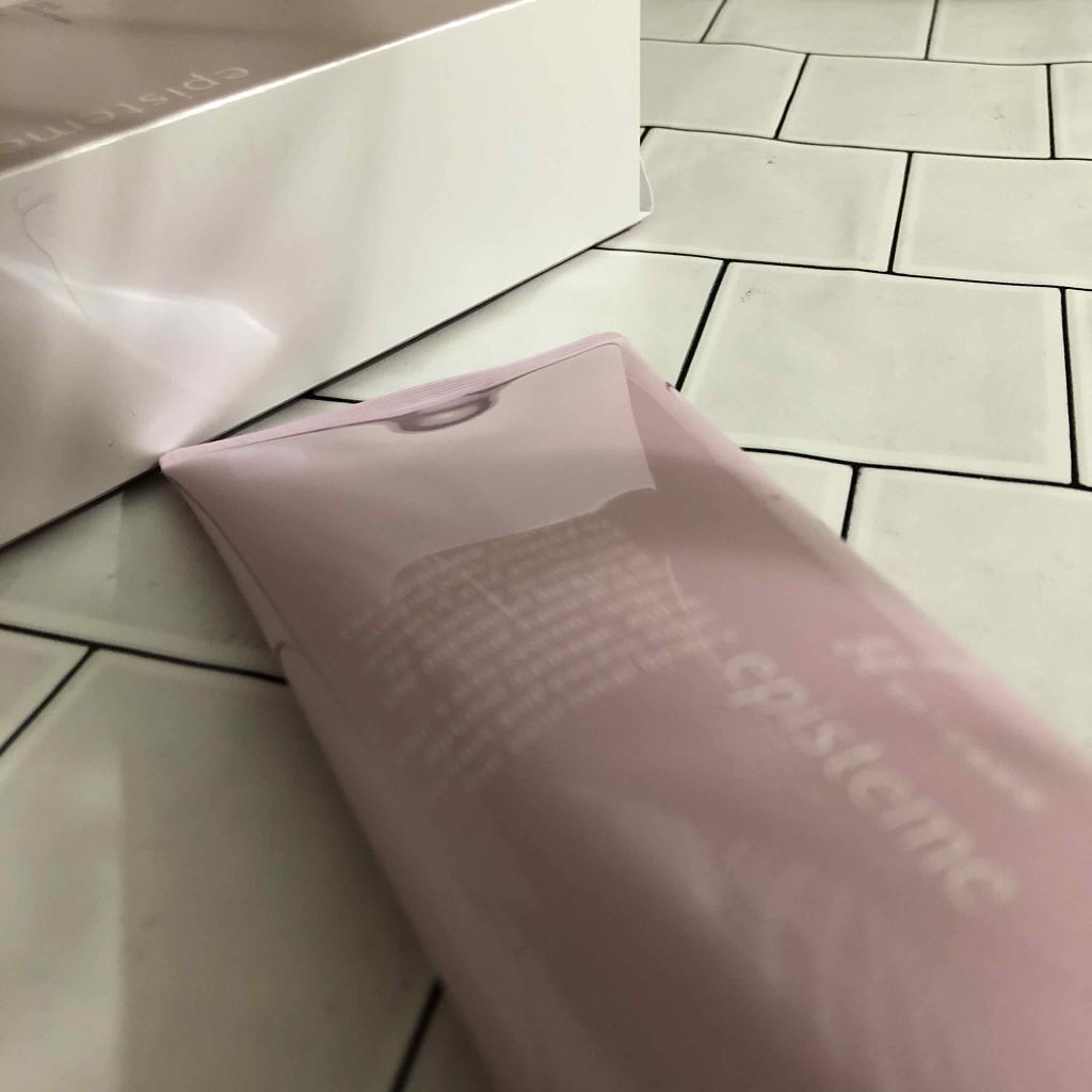 タイトスキンセラム/エピステーム/ボディクリームを使ったクチコミ（2枚目）