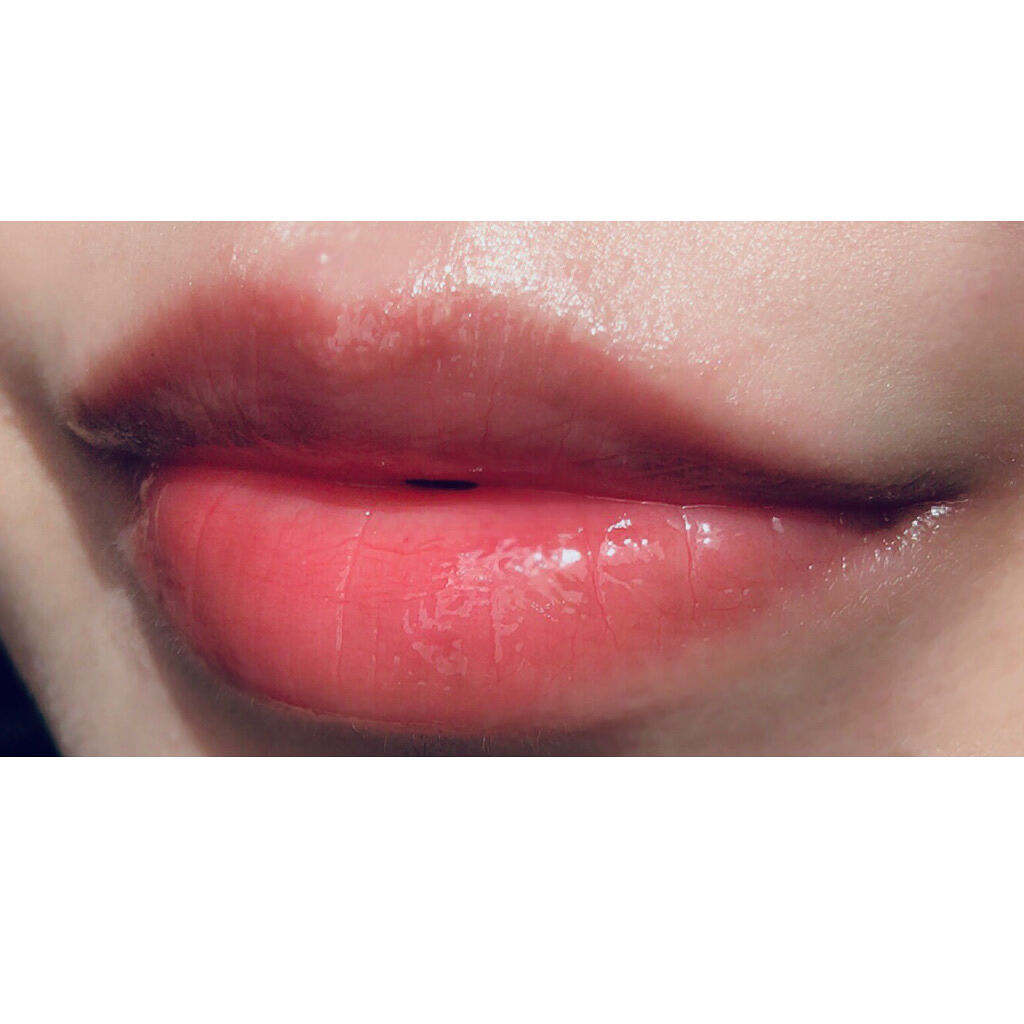 ミネラルリッププランパー シアー フレッシュレッド/エトヴォス/リッププランパーを使ったクチコミ（2枚目）
