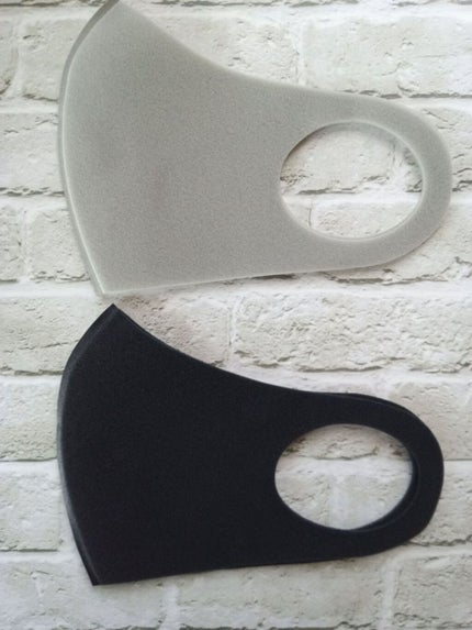 艶肌で垢抜けモテたい美容ジジイ on LIPS 「色々ウレタンマスクを試してみて落ち着いたのが3COINSで売っ..」(4枚目)