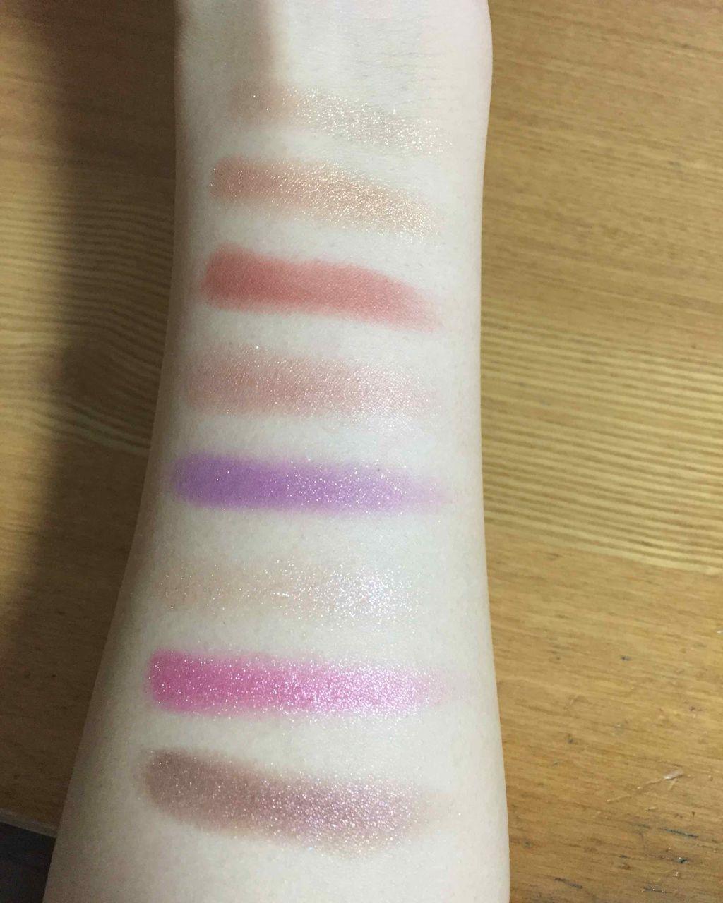 ファーストコレクションアイズ/VAVI MELLO/アイシャドウパレットを使ったクチコミ（3枚目）