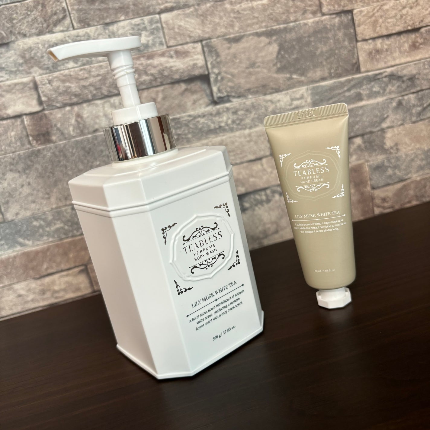 パフュームボディウォッシュ リリームスクホワイトティー/TEABLESS/ボディソープを使ったクチコミ(10枚目)