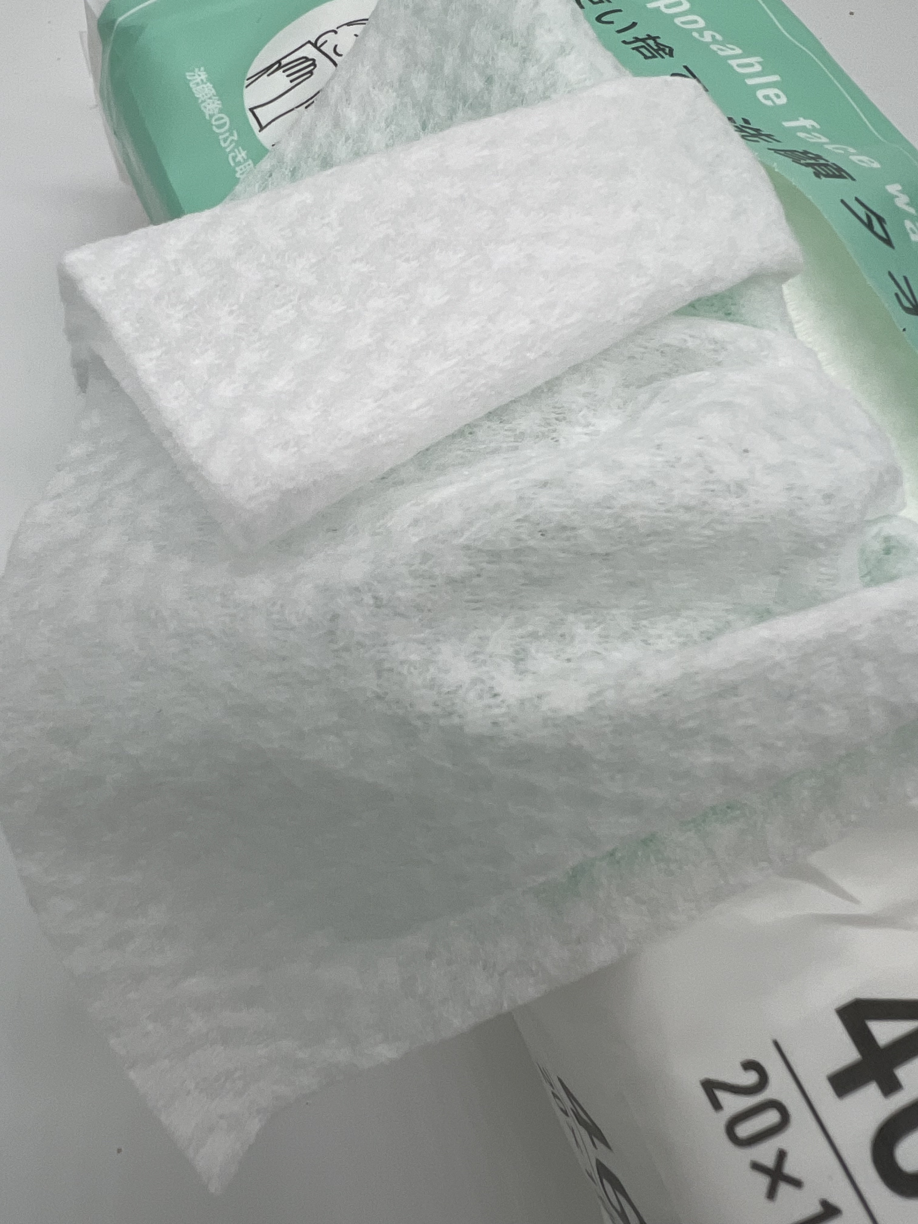 使い捨て洗顔タオル/セリア/クレンジングタオルを使ったクチコミ（2枚目）