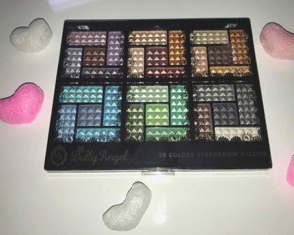 30COLORSEYESHADOWPALETTE/Dolly Angel/アイシャドウパレットを使ったクチコミ(1枚目)