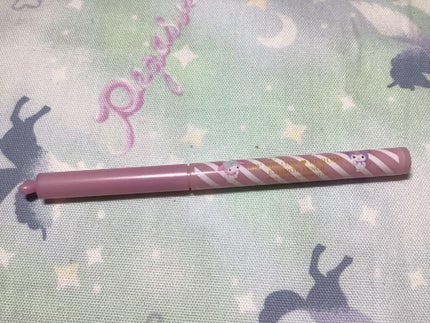 さーよ on LIPS 「こちらの商品100円です☺️😳また、コスメの柄がサンリオなので..」(4枚目)