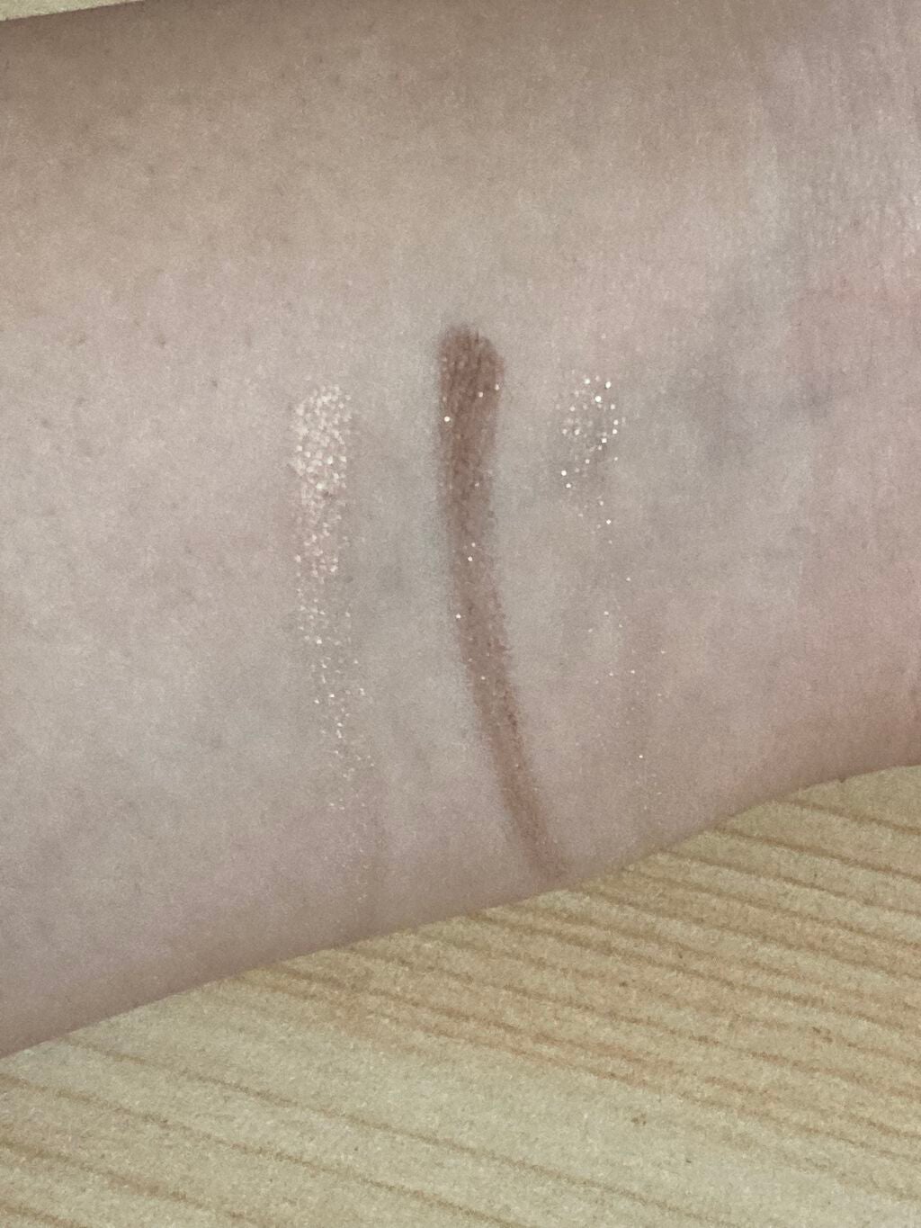 ジューシーピュアアイズ/キャンメイク/アイシャドウパレットを使ったクチコミ(2枚目)