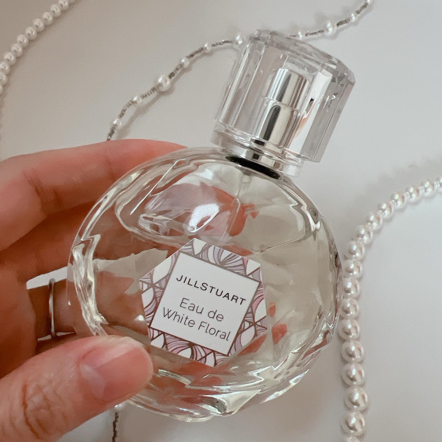 ジルスチュアート オード ホワイトフローラル/JILL STUART/香水(レディース)を使ったクチコミ（3枚目）