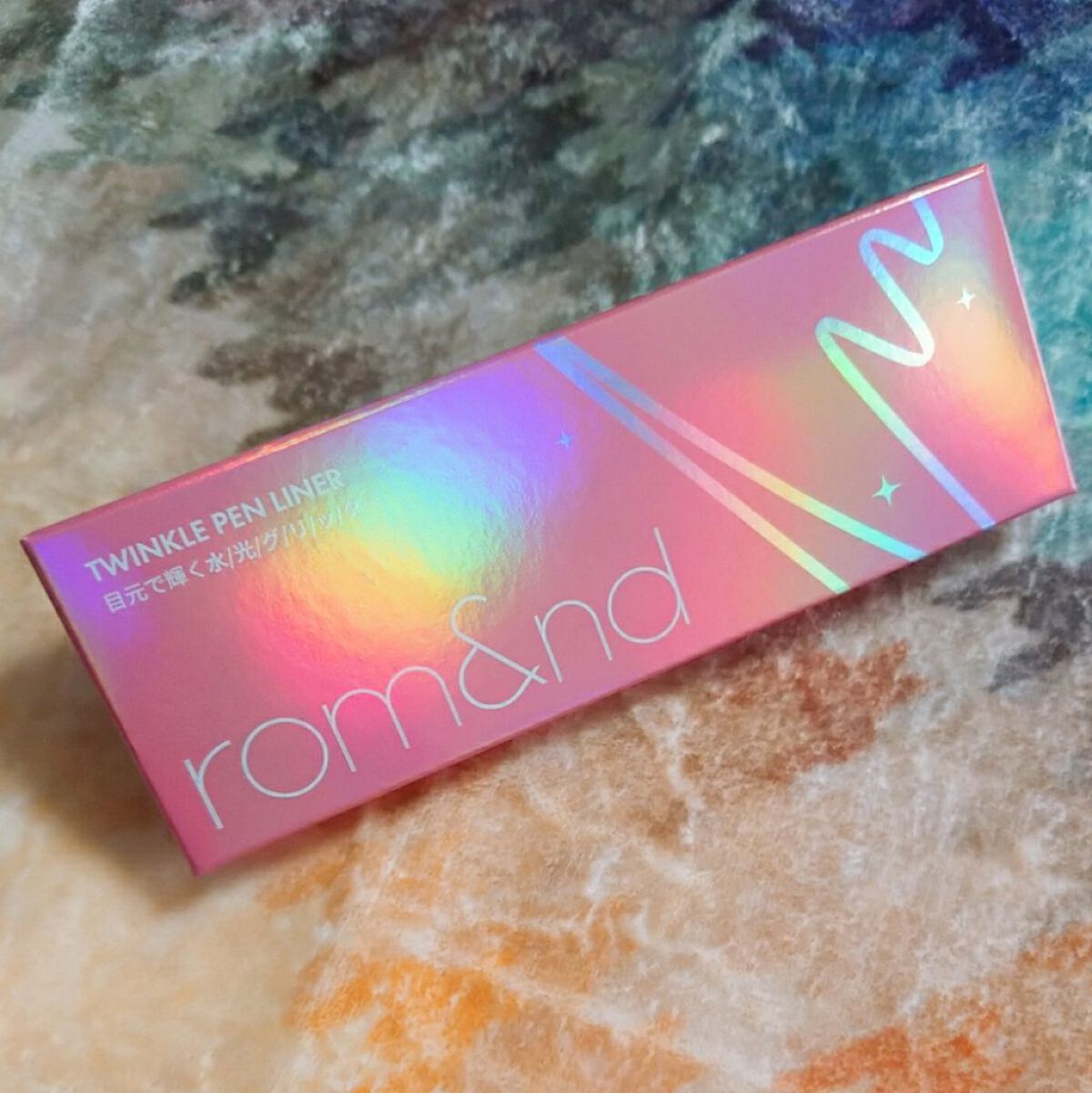 トゥインクルペンライナー/rom&nd/リキッドアイライナーを使ったクチコミ(5枚目)