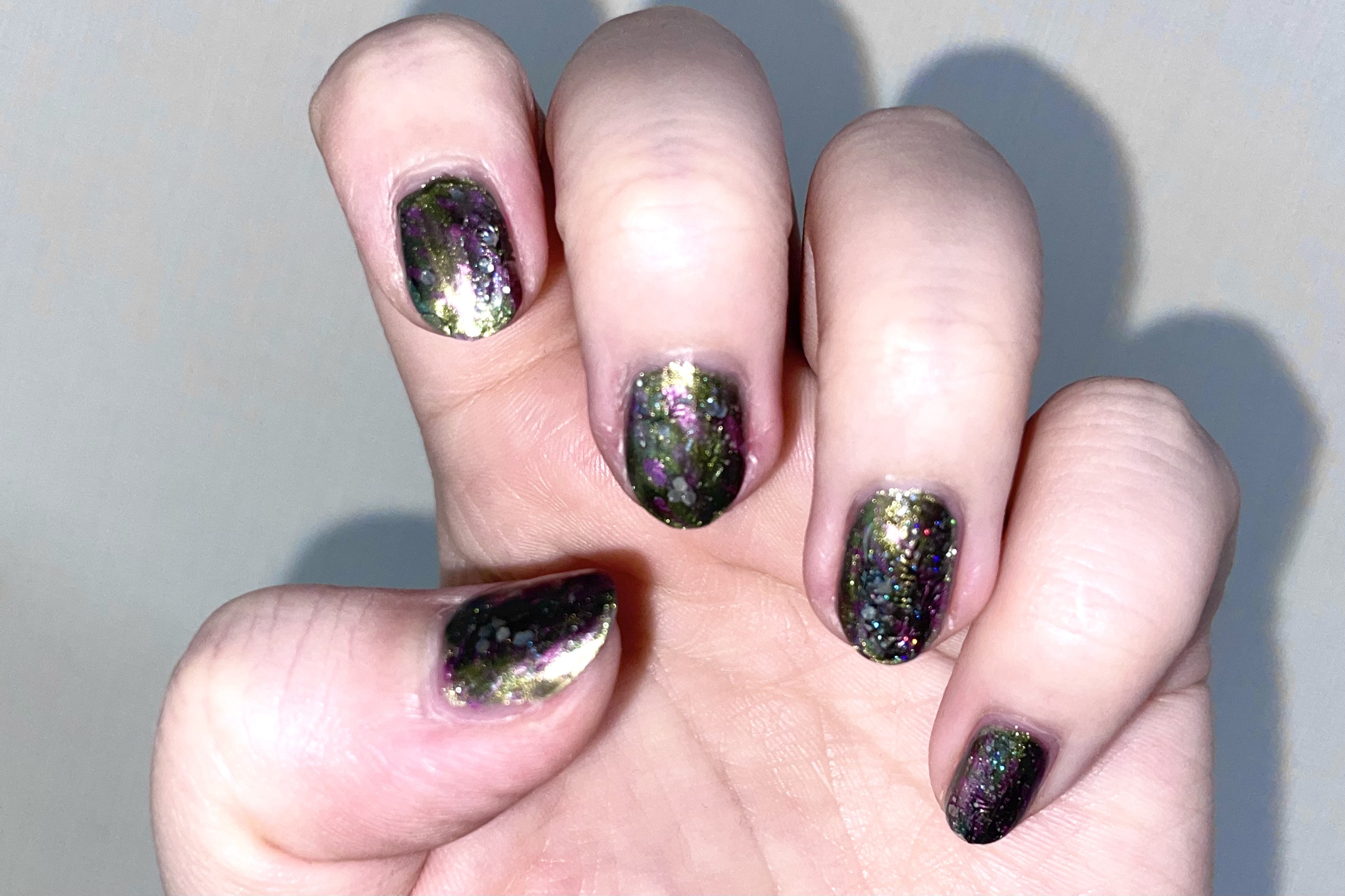 ネイルホリック リミテッドカラー Twingle Unicorn PU151/ネイルホリック/マニキュアを使ったクチコミ（2枚目）