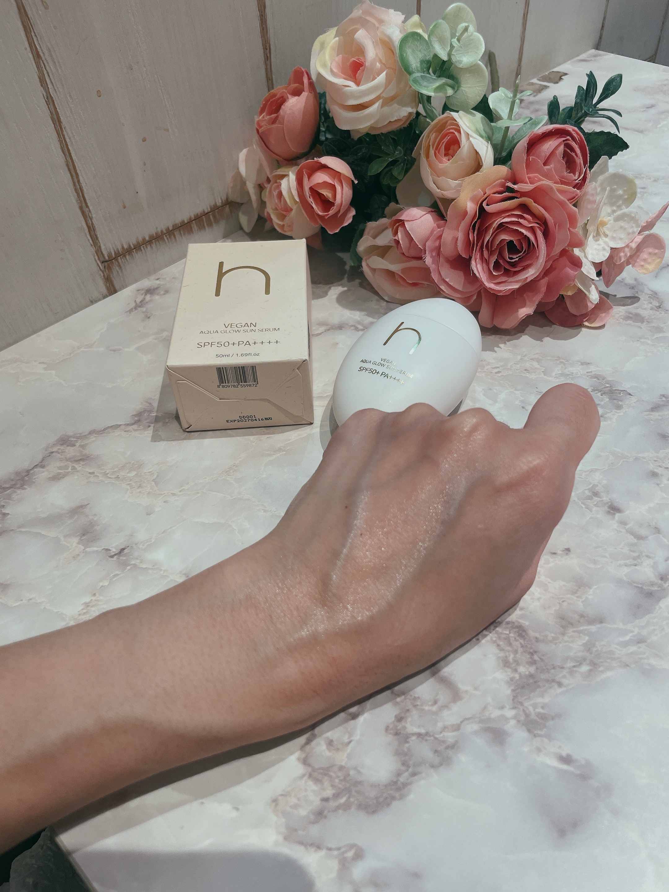 ヴィーガンアクアグロウサンセラム/HAMEL/日焼け止めローションを使ったクチコミ（3枚目）