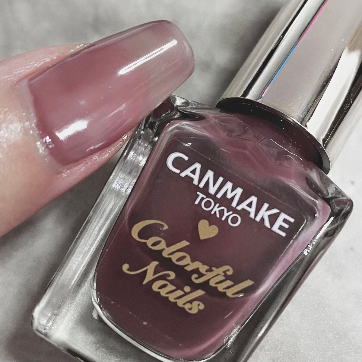 カラフルネイルズ/キャンメイク/マニキュアを使ったクチコミ(3枚目)