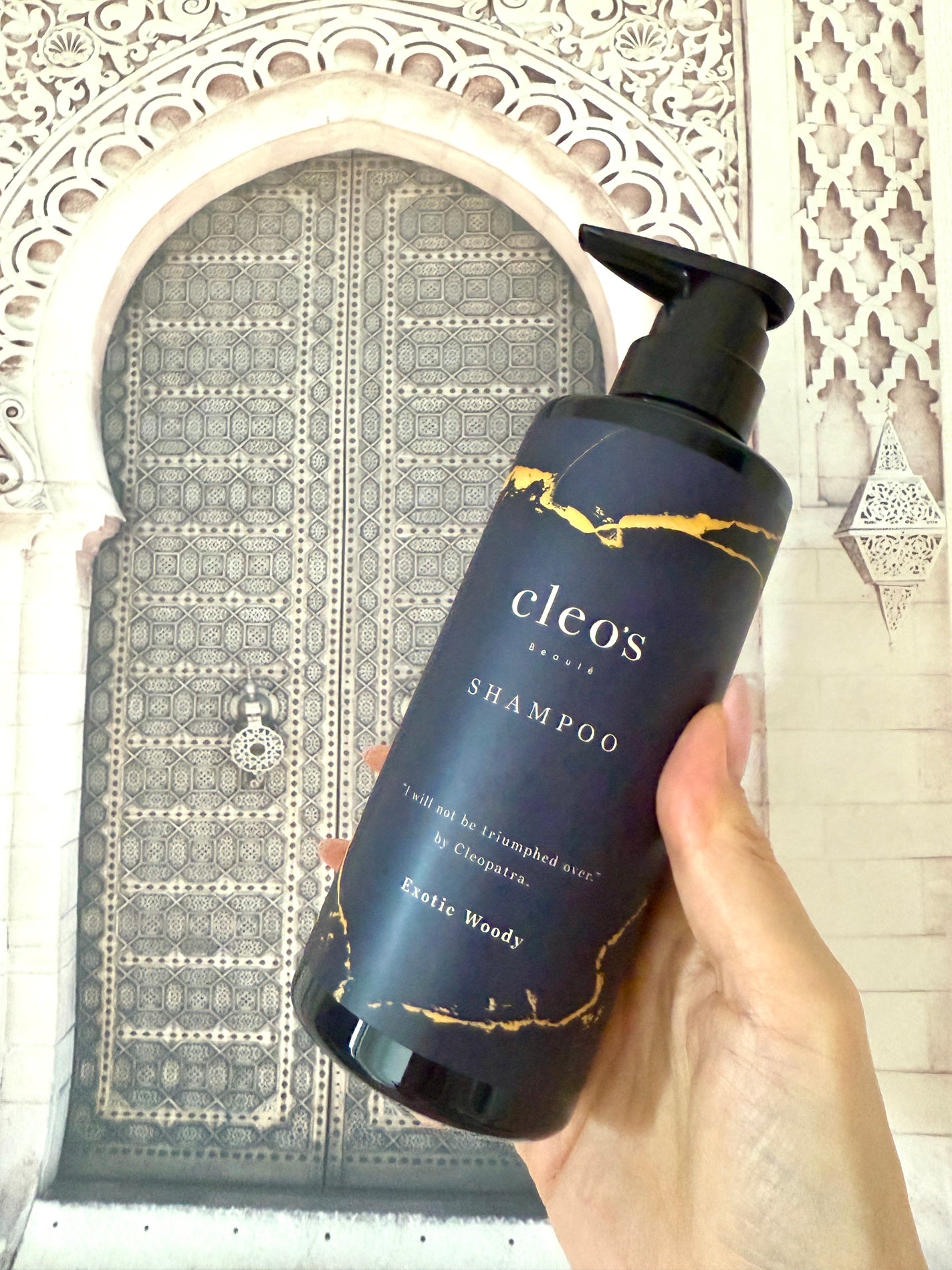 Shiho Arai on LIPS 「Cleo’sBeautéエクストラモイストシャンプー使ってみま..」(1枚目)