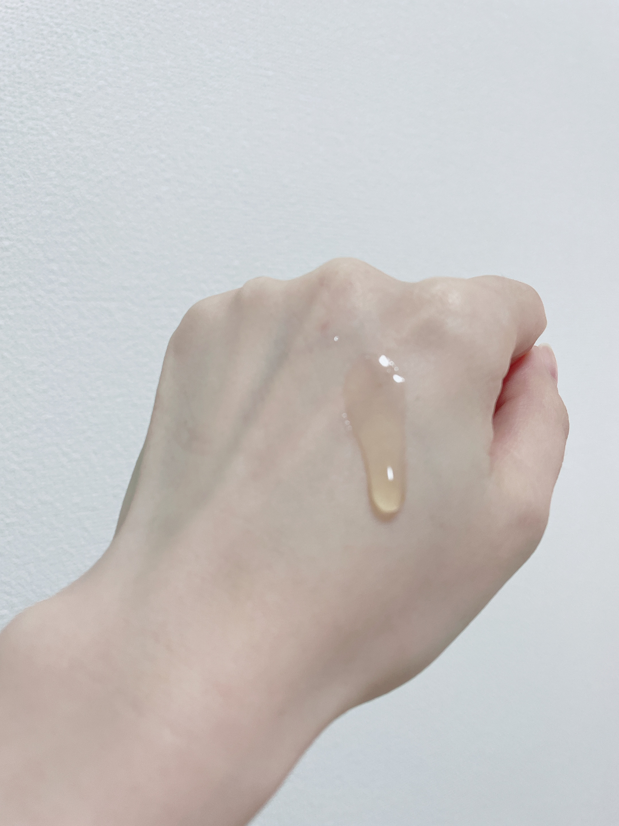 COSRX フルフィットプロポリスライトアンプルのクチコミ「正直レビュー
誰でも使いやすい美容液だとは思うけど…


可もなく不可もなくなんだよなぁ…
保.....」（3枚目）