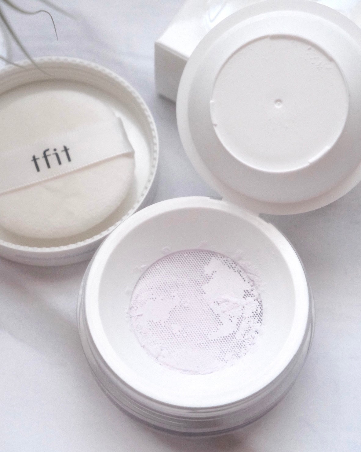 トランスルーセントセットフィニッシングパウダー/TFIT/ルースパウダーを使ったクチコミ(2枚目)