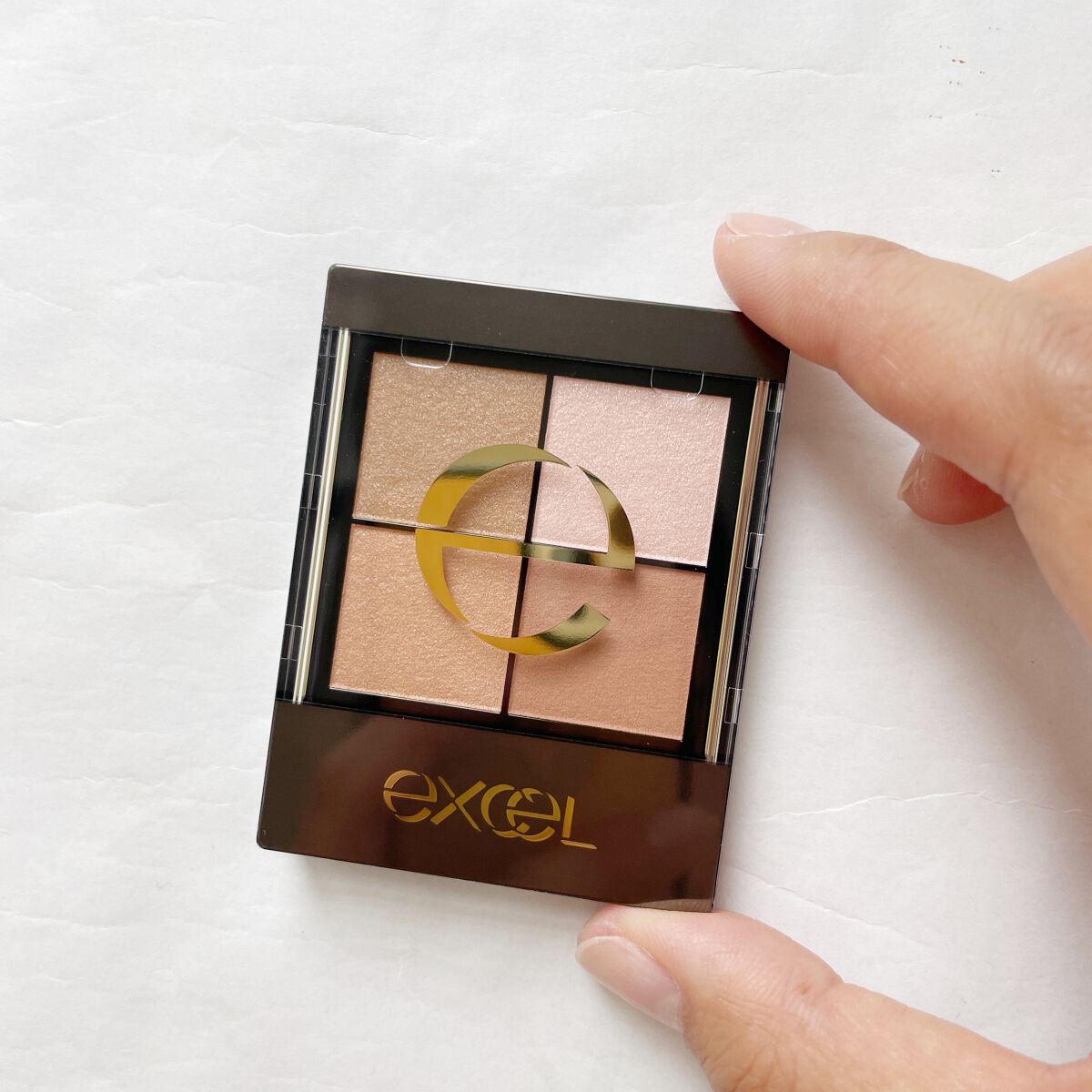 リアルクローズシャドウ/excel/アイシャドウパレットを使ったクチコミ(2枚目)