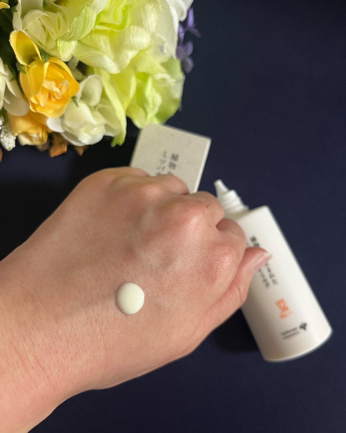 植物から生まれたミツバチUVミルク/アピセラピーコスメティクス/日焼け止めミルクを使ったクチコミ（2枚目）