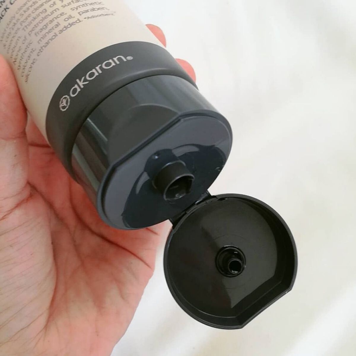 ブラックジェルクレンジング/.akaran/クレンジングジェルを使ったクチコミ（2枚目）