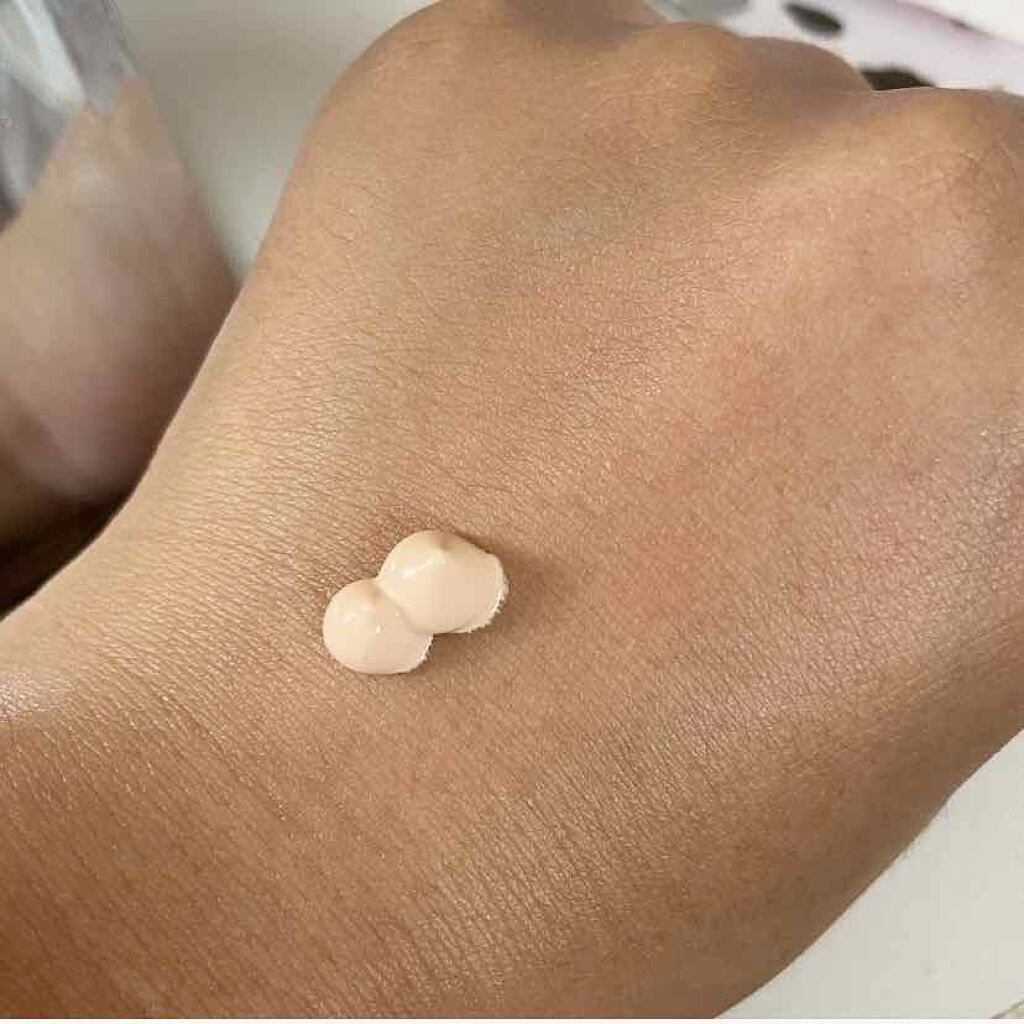 エリクシール エリクシール ルフレ バランシング おしろいミルク Ｃのクチコミ「エリクシール ルフレ バランシング おしろいミルク C
を使ってみました。

こちらは乳液効果.....」（2枚目）