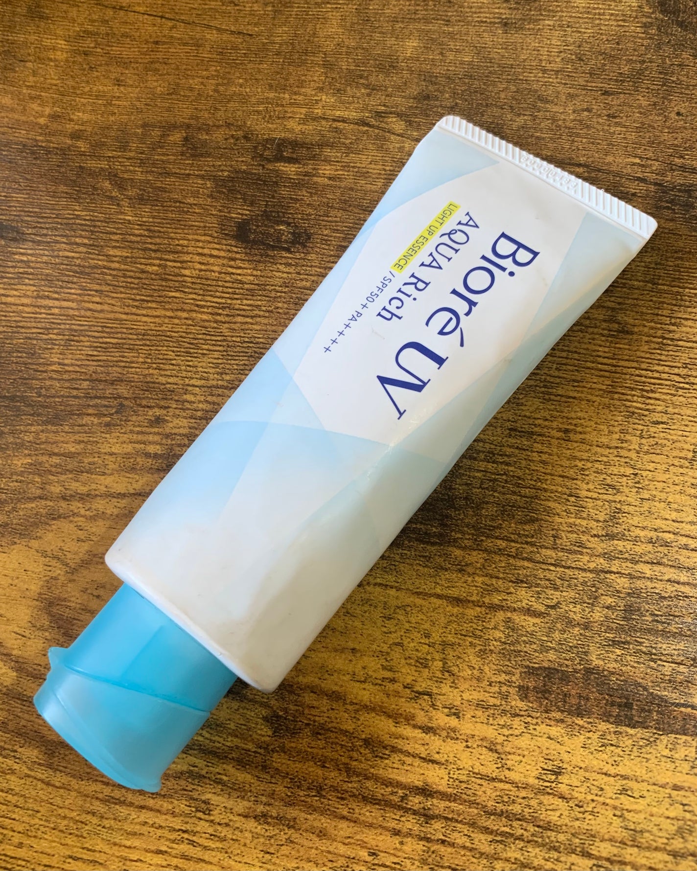 ビオレUV アクアリッチ ライトアップエッセンス/ビオレ/日焼け止めクリームを使ったクチコミ(1枚目)