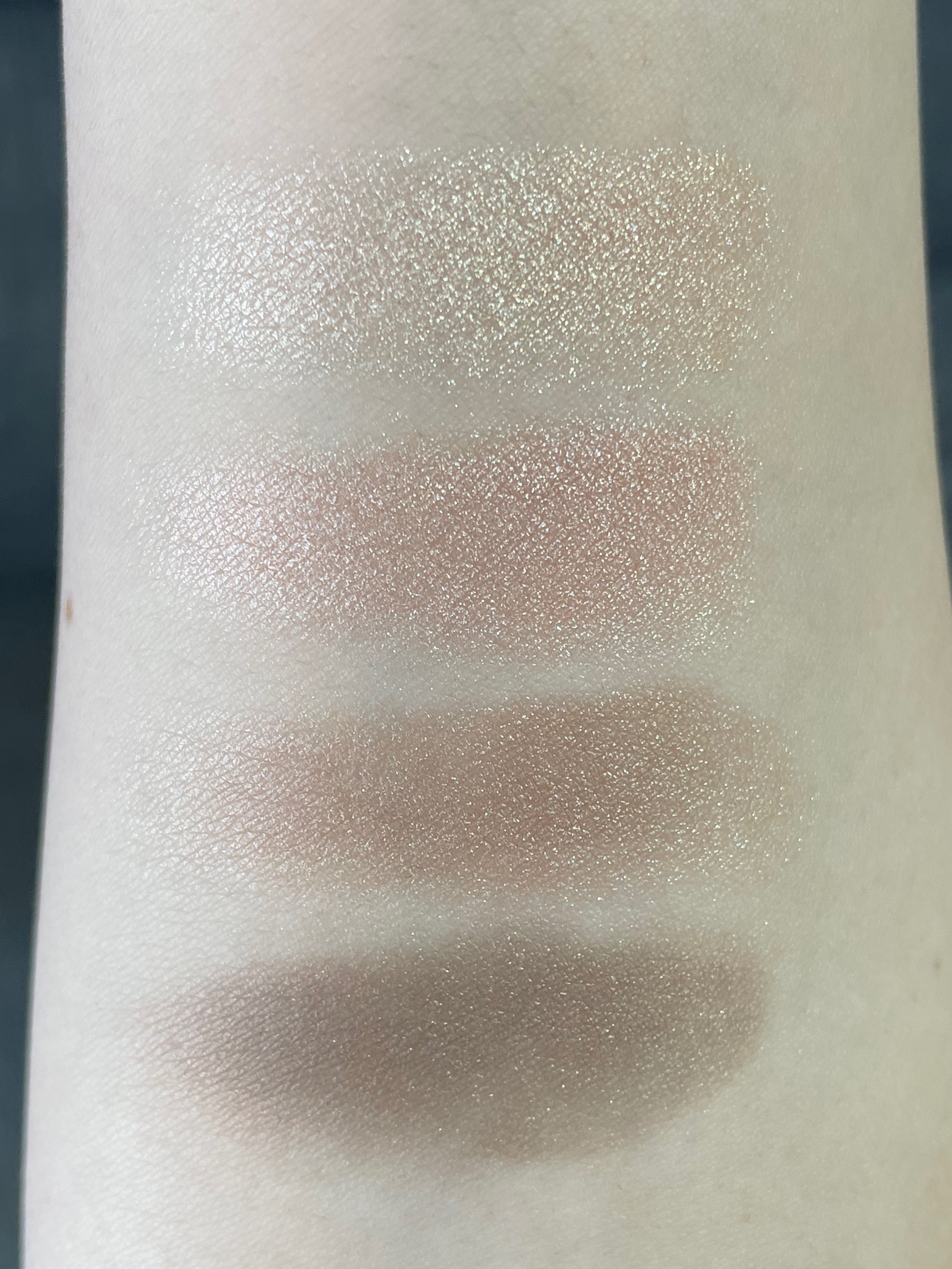 ニュアンス デューイ クリエイター/Visée/アイシャドウパレットを使ったクチコミ（3枚目）