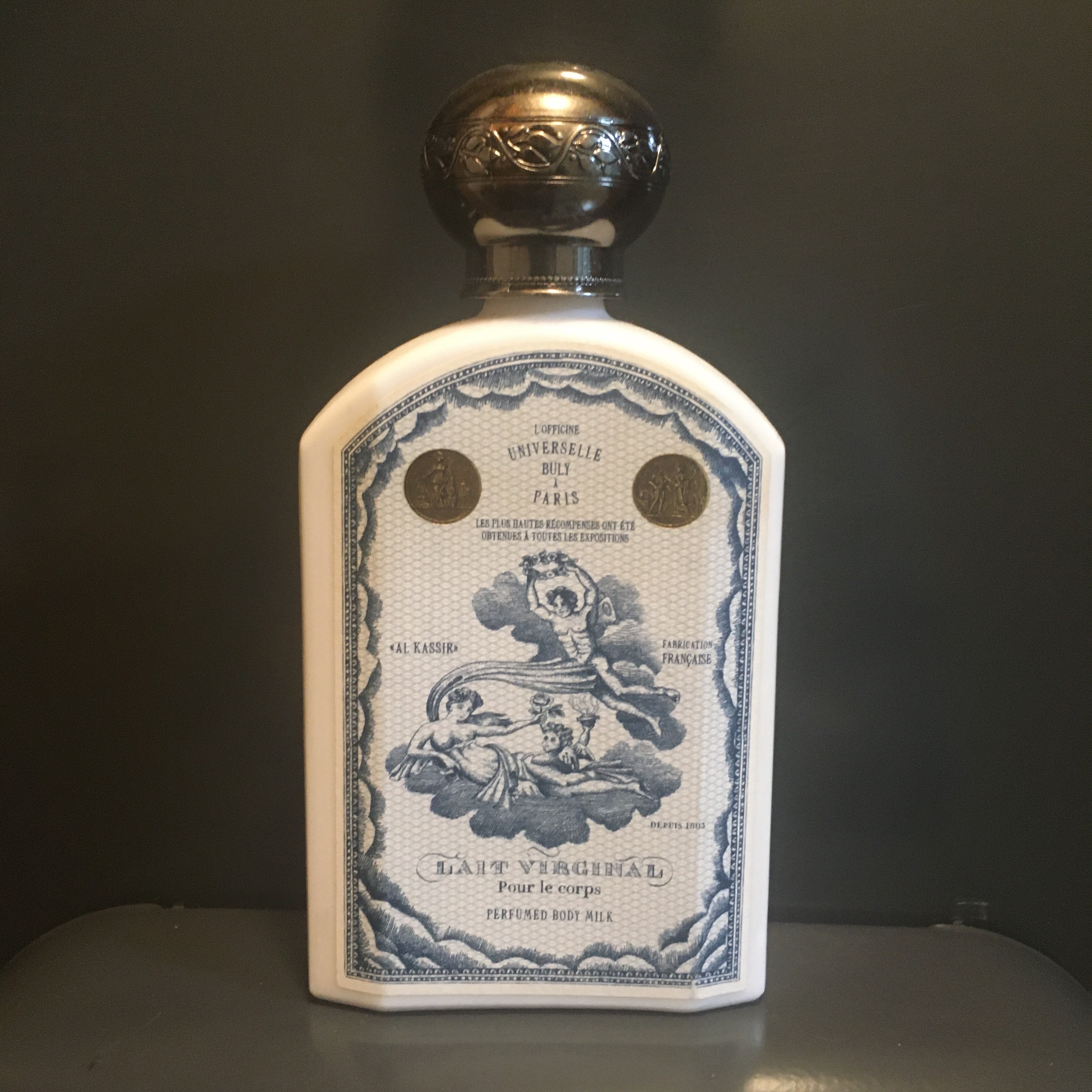 レ・ヴィルジナル/オフィシーヌ・ユニヴェルセル・ビュリー/ボディミルクを使ったクチコミ（1枚目）