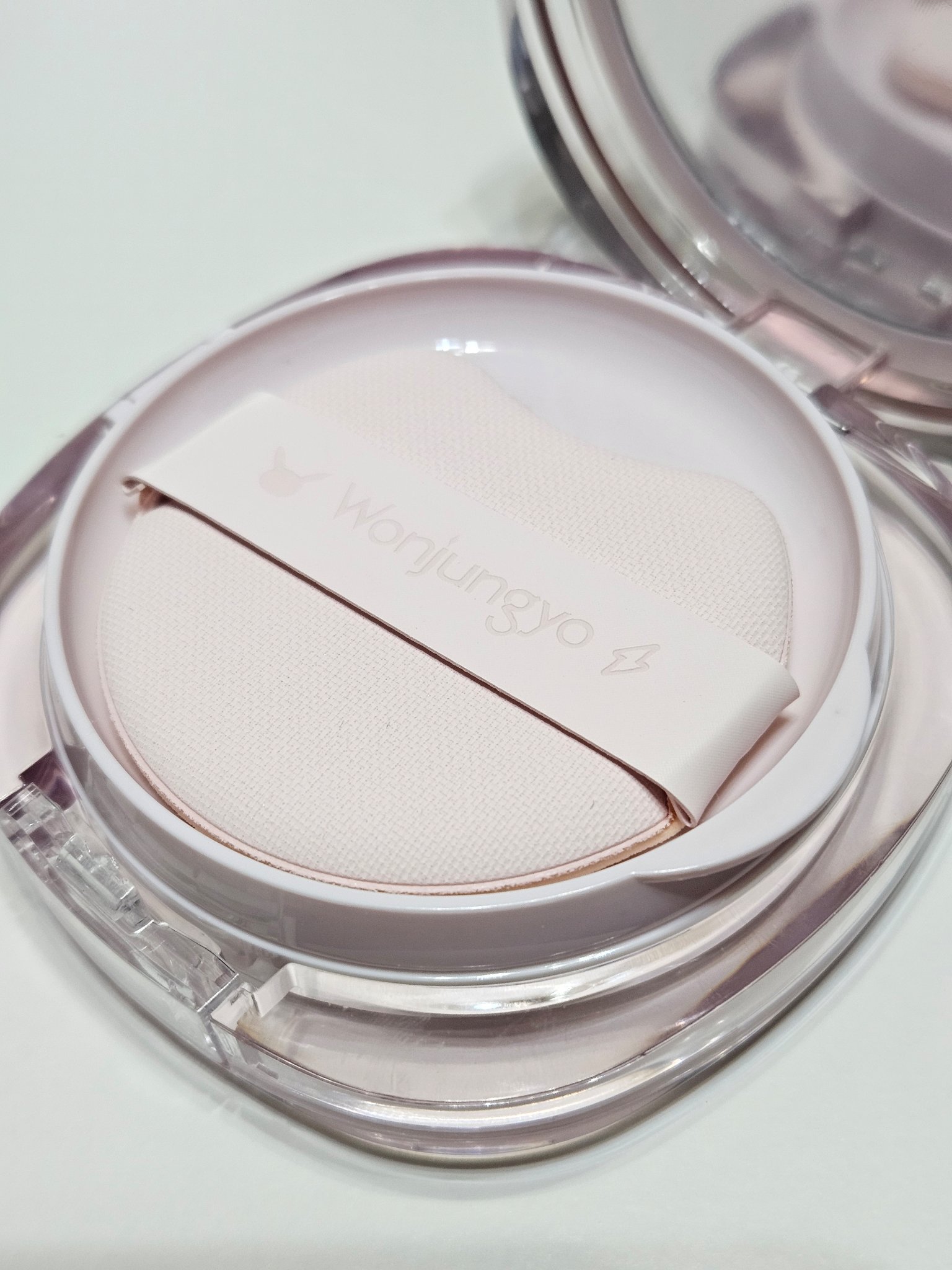 ウォンジョンヨ プロ パーフェクティングクッション カバー/Wonjungyo/クッションファンデーションを使ったクチコミ（3枚目）