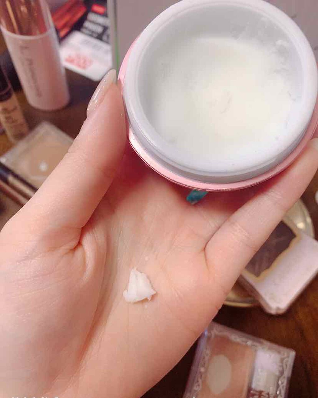 エッグポア シルキースムーズバーム/TONYMOLY/化粧下地を使ったクチコミ(2枚目)