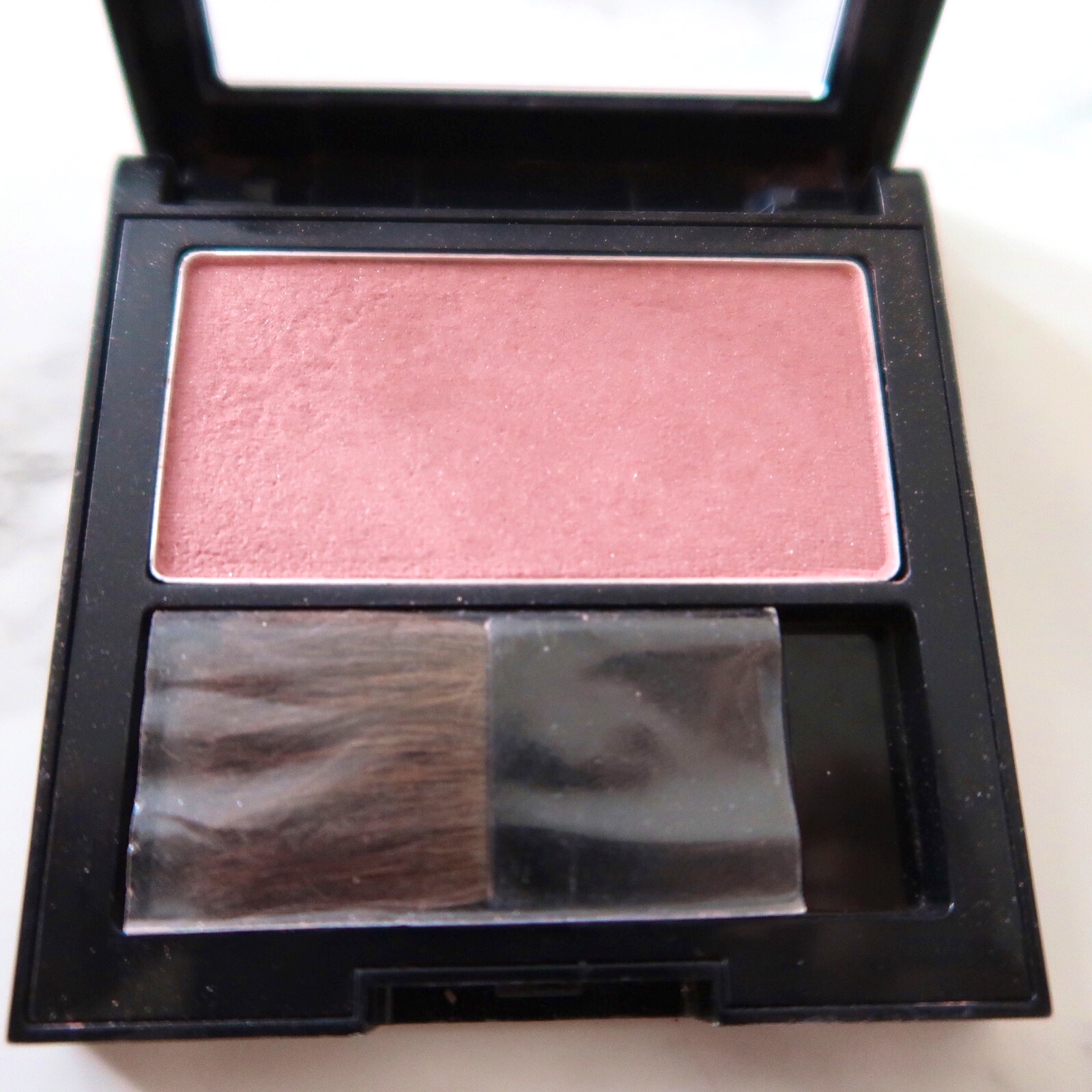 REVLON パーフェクトリー ナチュラル ブラッシュのクチコミ「プチプラでこんな絶妙くすみチークなかった！
発売時にブルベ夏向きに飛びついて買ったチークです。.....」（2枚目）