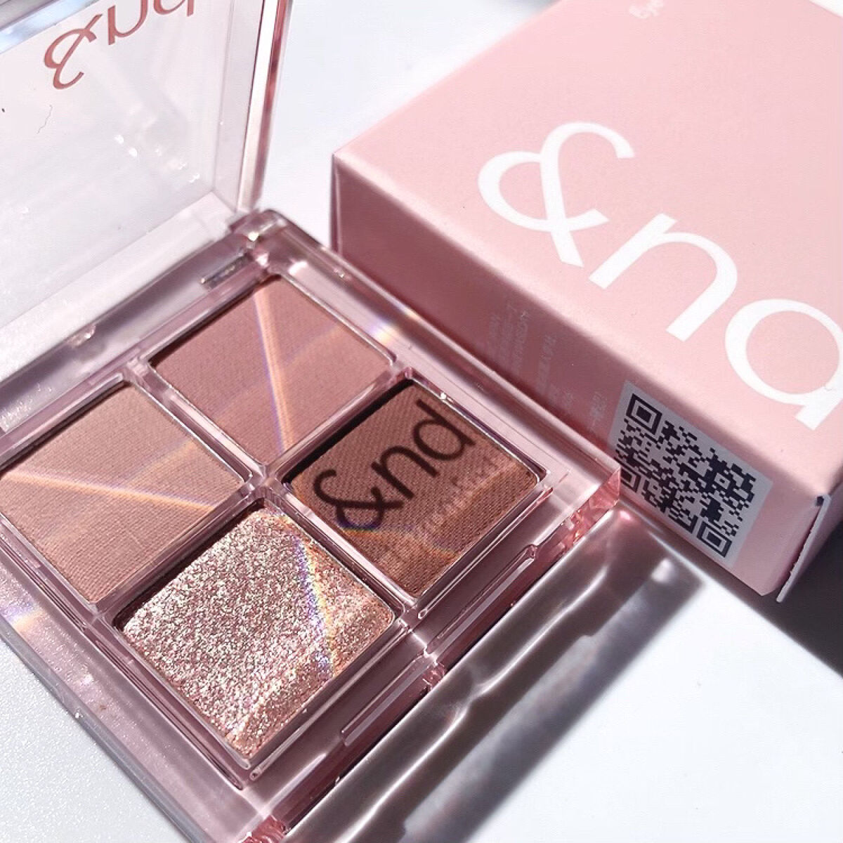 アンドバイロムアンド　グラッシーボムティント/&nd by rom&nd/リップティントを使ったクチコミ（2枚目）